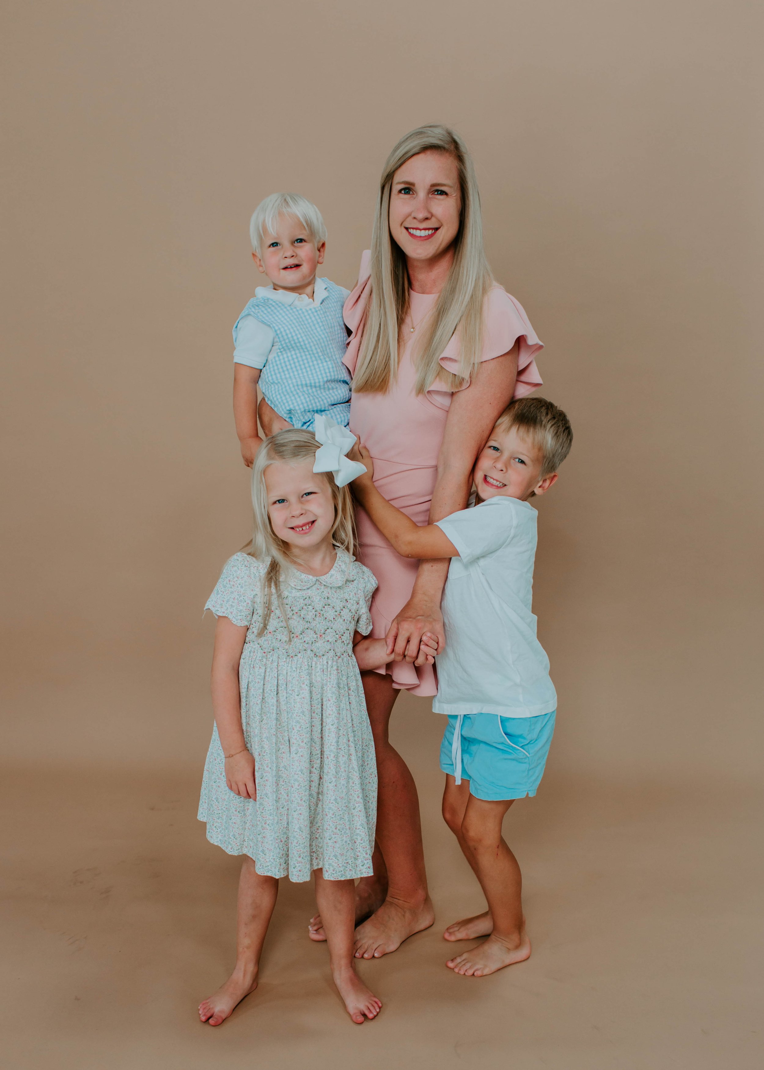 Linardich & Rogers Mother's Day 2024-20.jpg