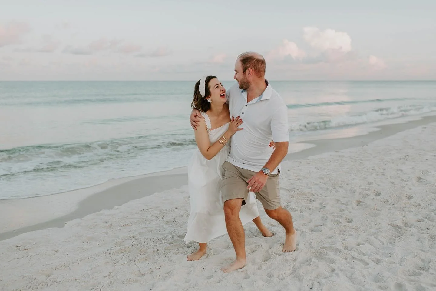 Slight new year slump but it feels good to get back into routine 🙌🏼

 #giocreativefl #naplesphotographer #couplesphotographer #naplesfamilyphotographer