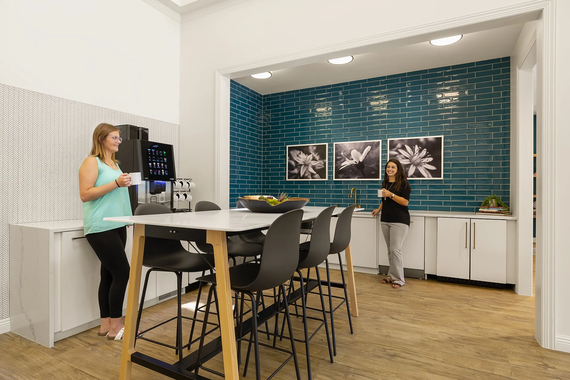 Clubhouse_Kitchen_2023_07_24.jpg