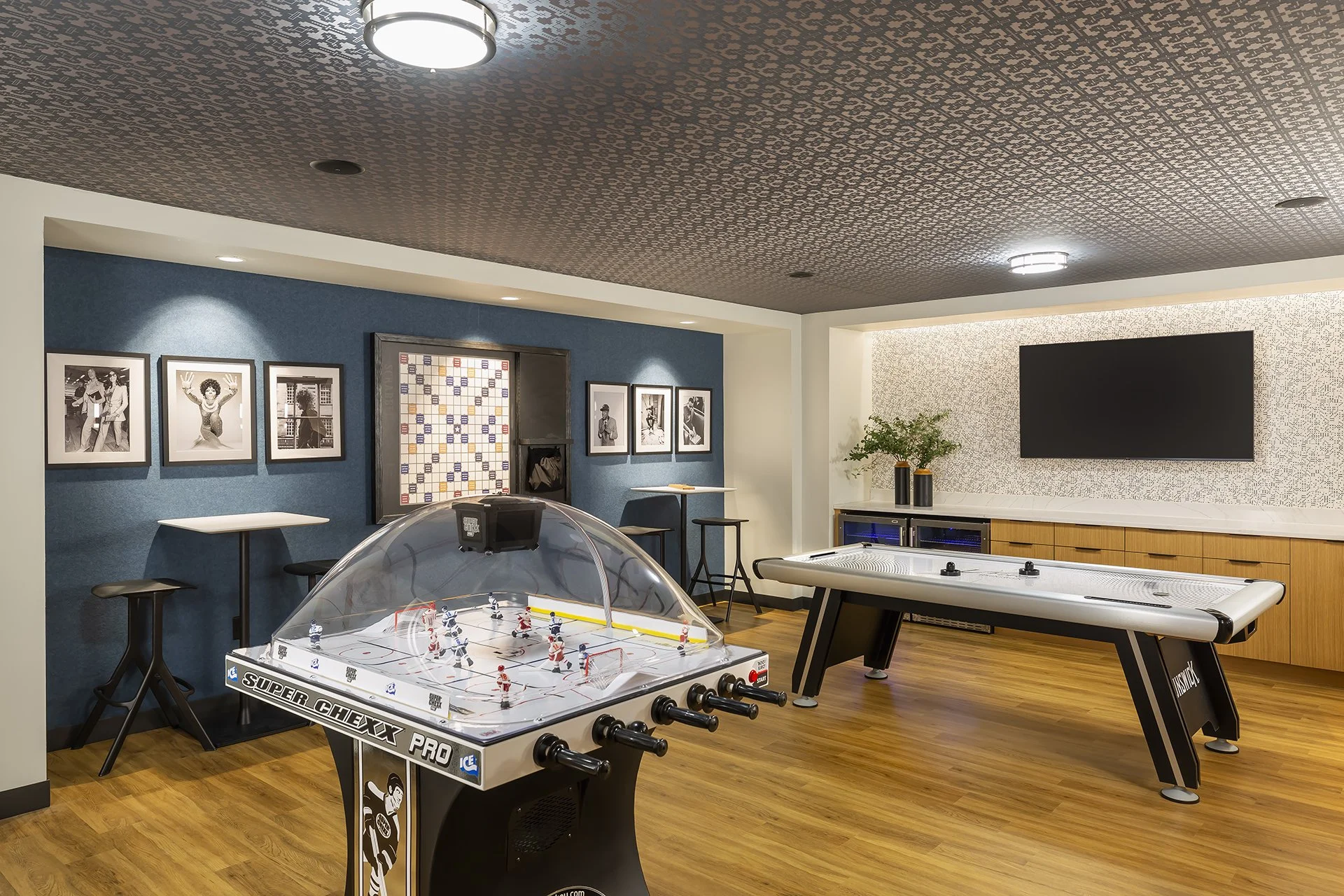 GameRoom_WallScrabble_2024_06_21.jpg