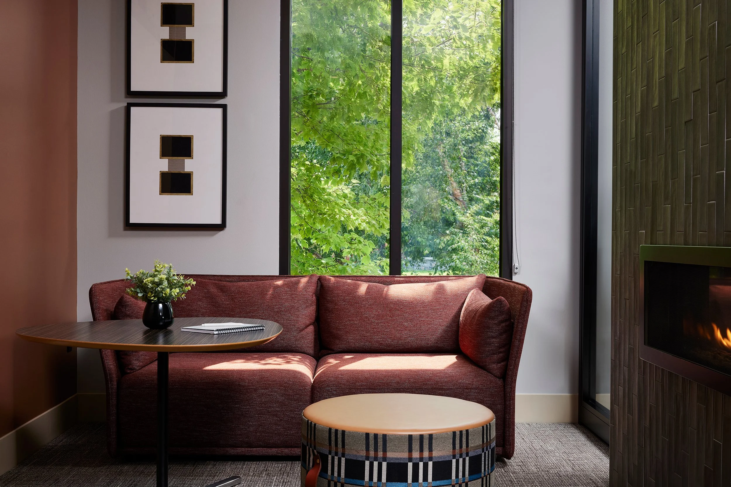 martinblu-apartments-resident-lounge-fireplace-seating.jpg