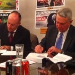  Mayor Leffingwell signing the agreement 