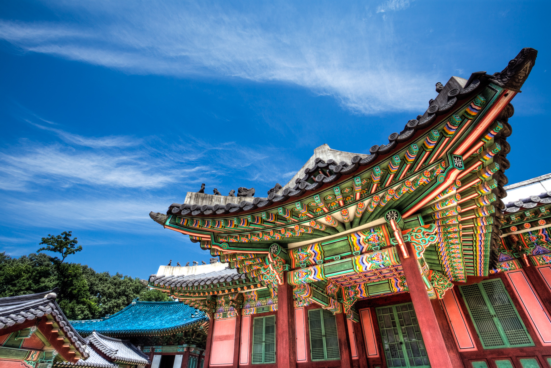 Changdeok_Palace_(창덕궁)_Seoul,_South_Korea.jpg