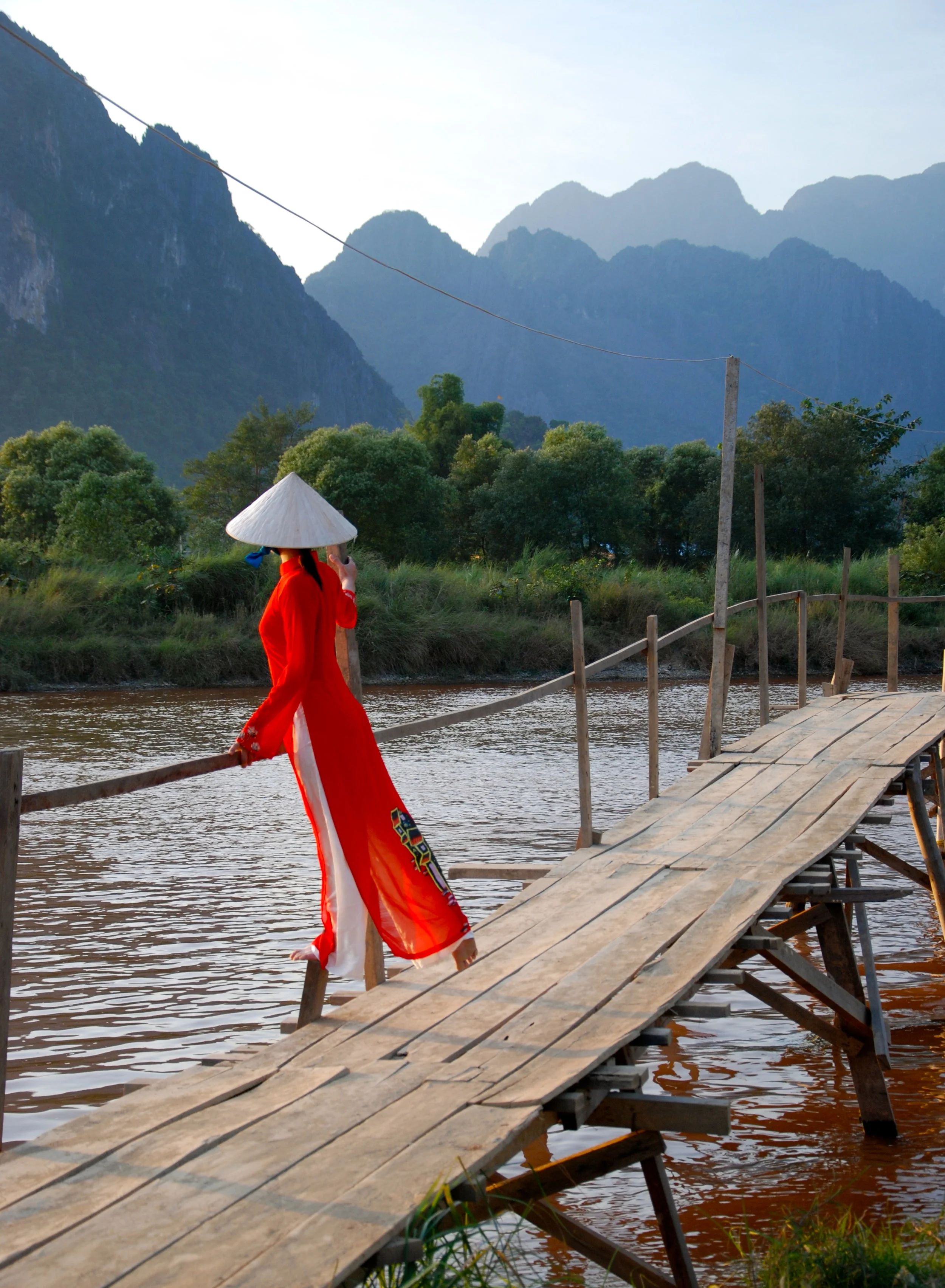 Vang Vieng, Loas