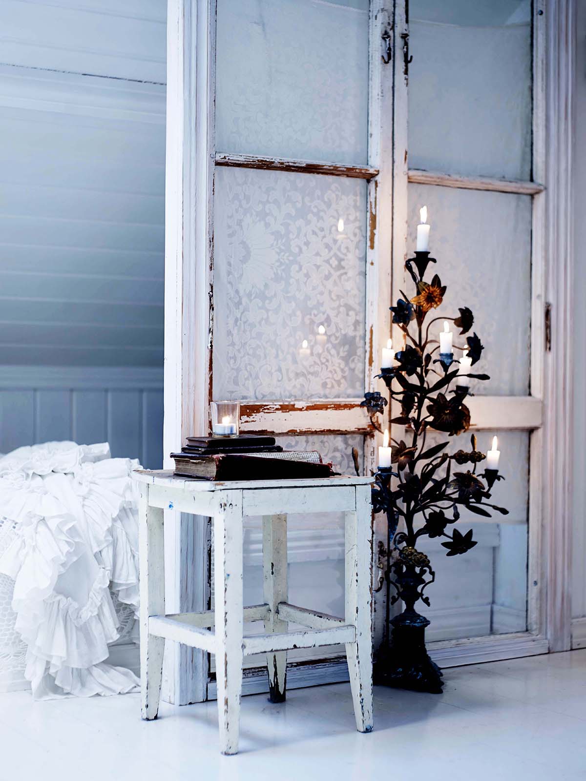 PollysTearoom_178882410.jpg