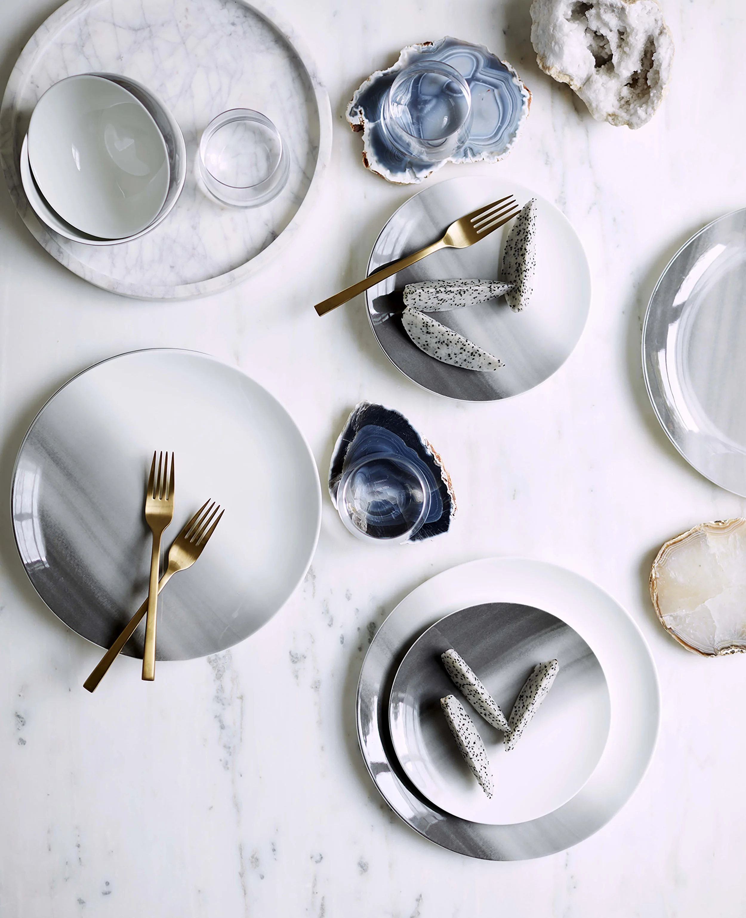 101823_COLLECTIVE_Vera_Wang_Tabletop_01_v1_067.jpg