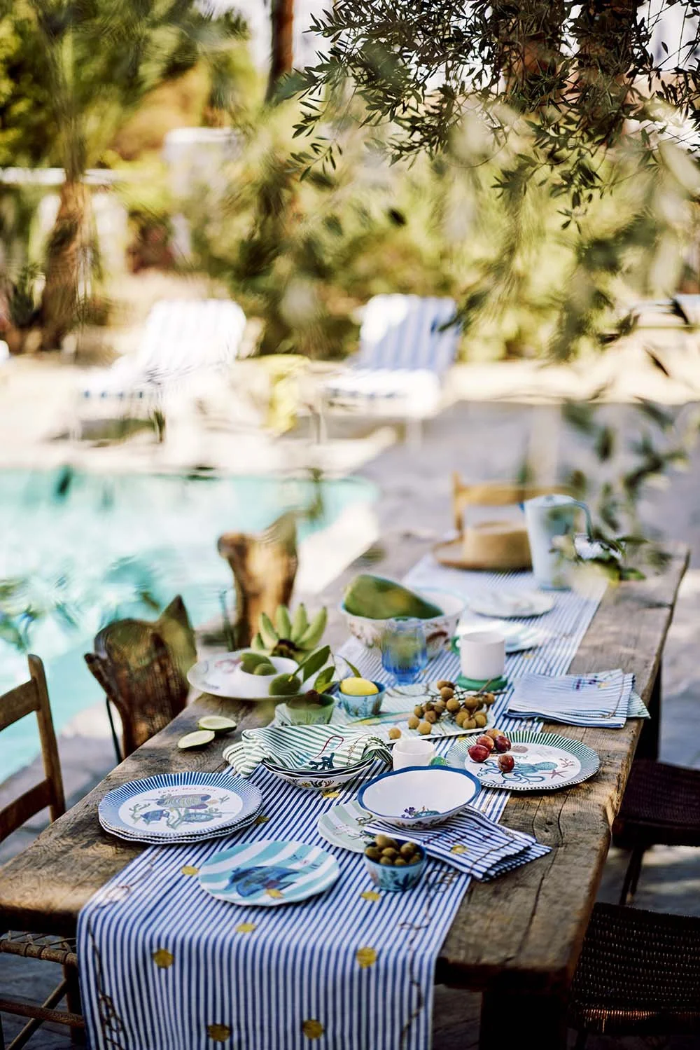 ANTMAR25_WCSTILLS_OUTDOOR_ENTERTAINING_PREVIEW_005_222_post_CC.jpg