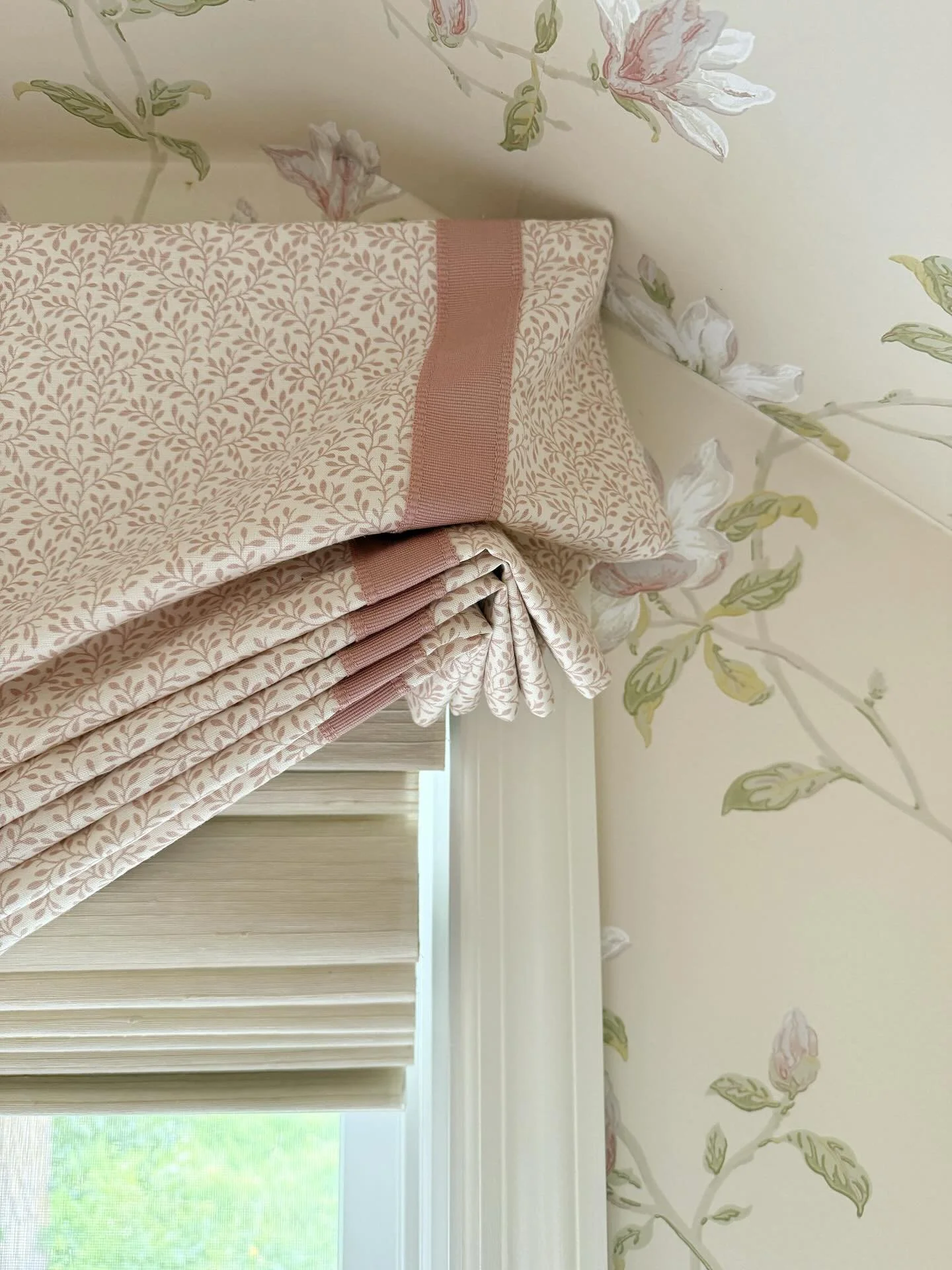 Hi friends!

A few sweet details from a recent client&rsquo;s daughter&rsquo;s room&mdash;still dreaming of the perfect artwork and maybe a pair of sconces, but she&rsquo;s already looking so lovely. 💚 

Our Interior Design Consultations are some of