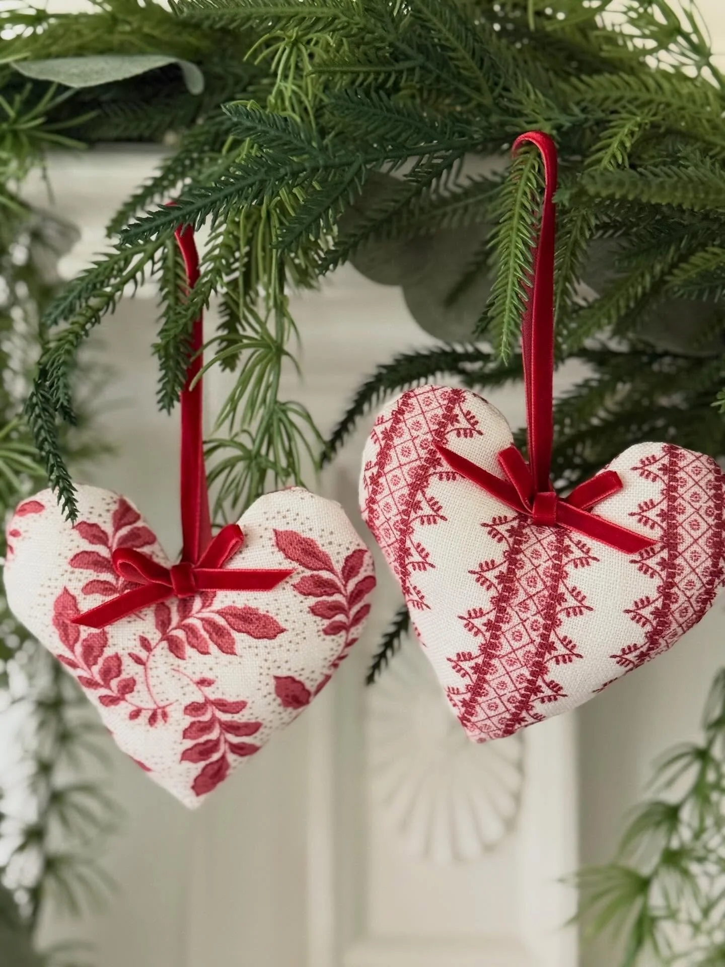 Last call for tiny treasures ✨ 

Preorder our heart ornaments (Lucinda + Marie) and sweet tissue box covers in signature Nutcracker Red. ❤️

📣Preorders end tonight!

#christmaspreorder #handmadechristmasgifts