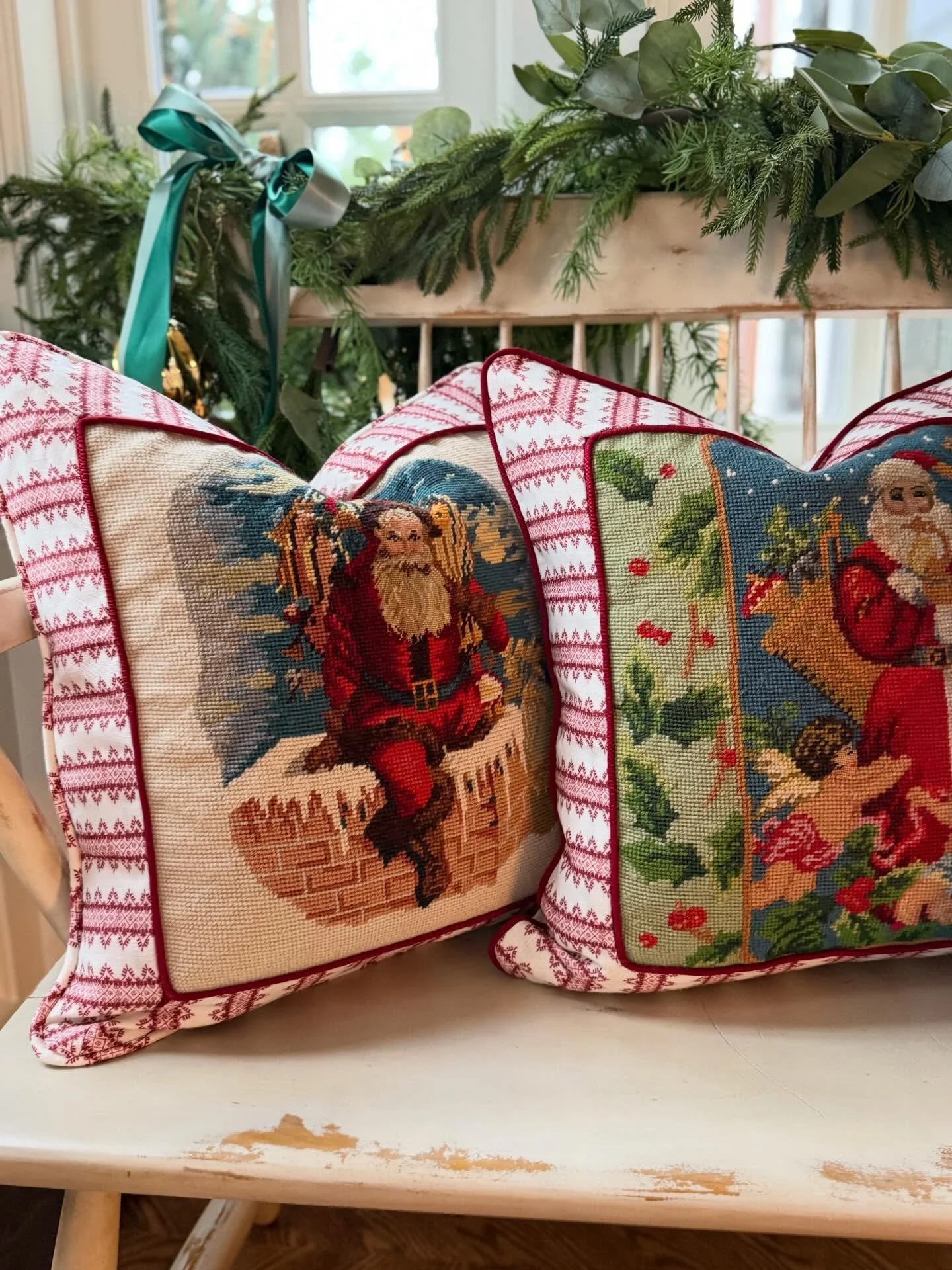 Acorn Press subscribers: you&rsquo;re up first! (YAY!)

All the Christmas treasures I&rsquo;ve been gathering are coming your way for an early peek. 🤗

📣 And if you missed preorders&hellip; lean in&hellip; there might be a few stockings and bears m