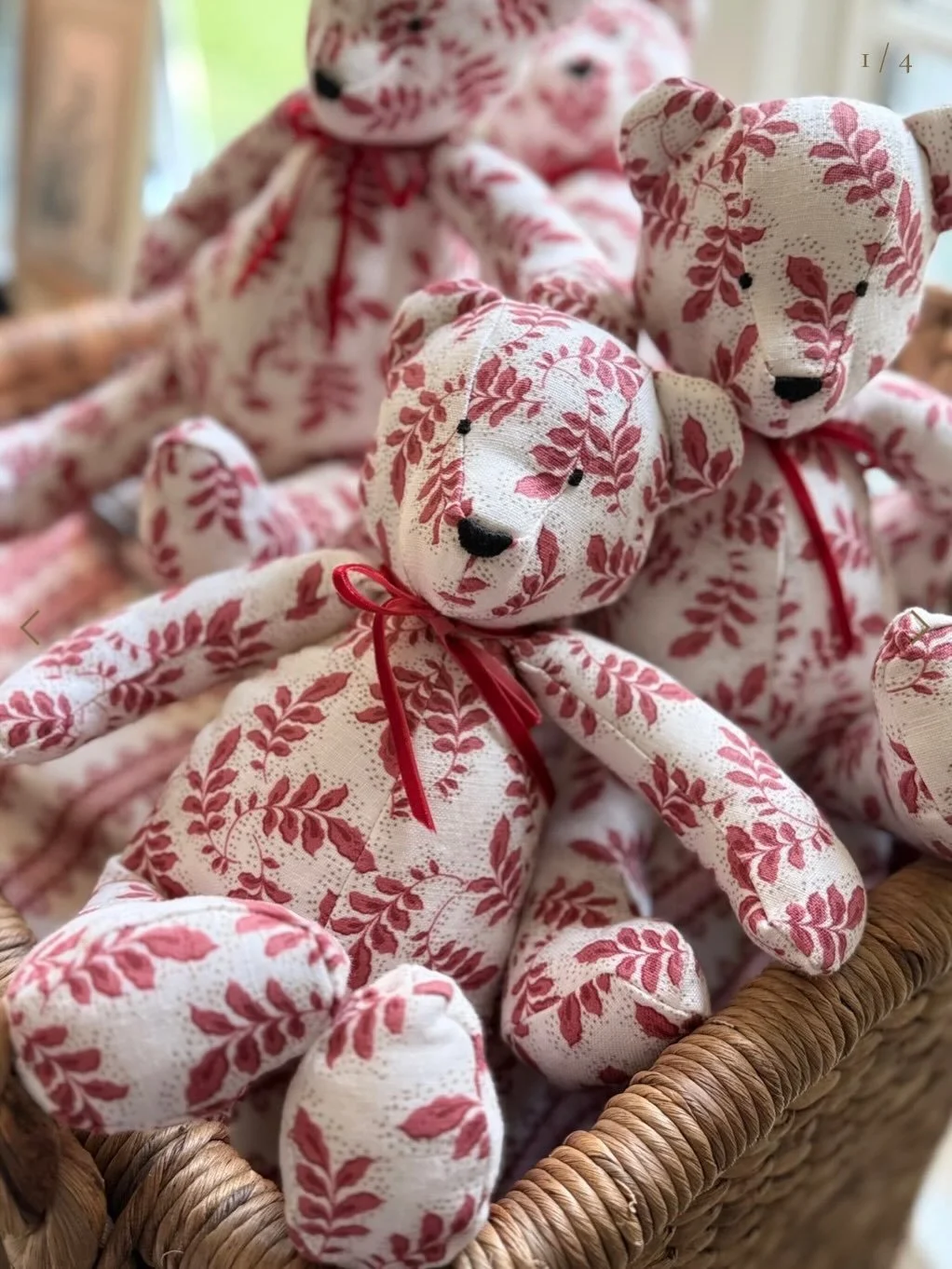 🎄 A little Christmas cheer for you!
Free shipping is officially on in the shop with code FREESHIP.

From vintage bells to Bernie Bears to custom tree skirts (limited quantity) and all the charming pieces that make a home feel special at Christmas! 
