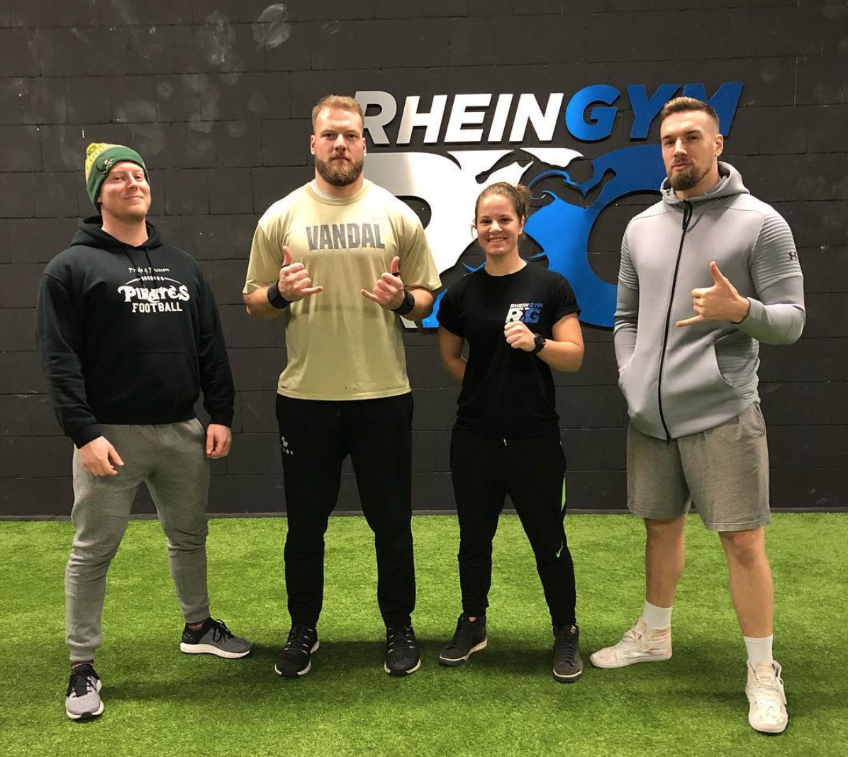 My dudes. Colleagues in Köln who are current and up-and-coming strength coaches. Training partners. I’m lucky to be able to share the love and the knowledge with these buff boys.