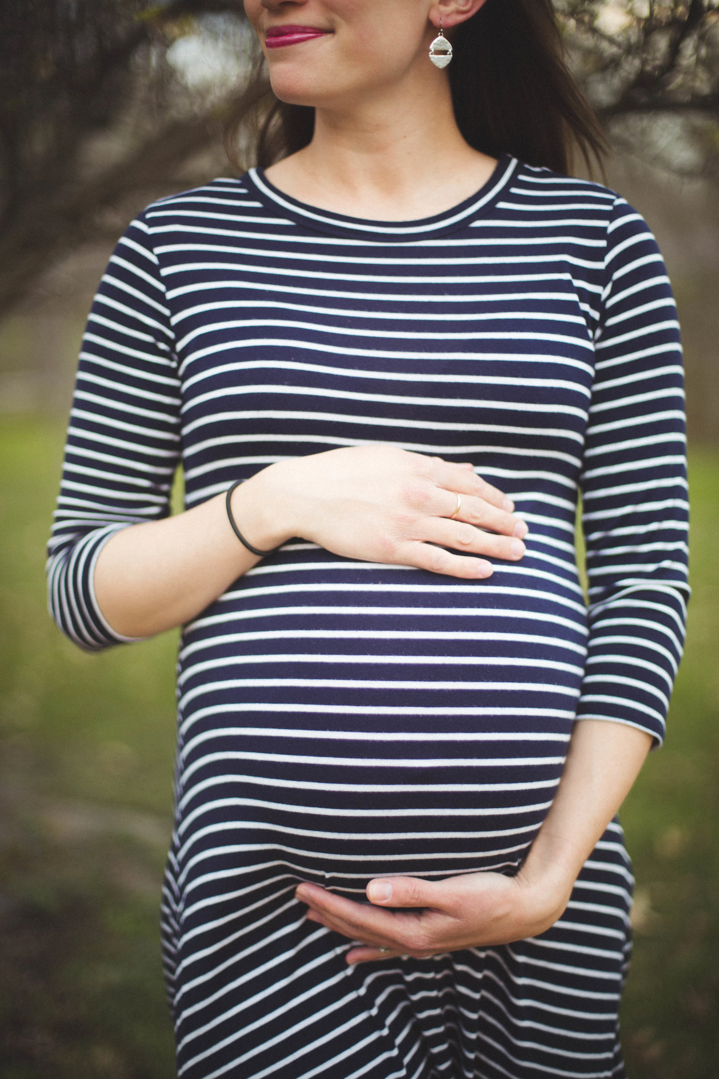 Bri Maternity (2 of 8).jpg