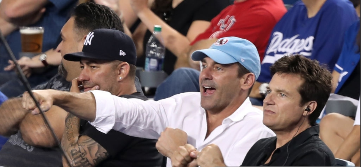Jon_Hamm_Jason_Bateman_Dodgers.png