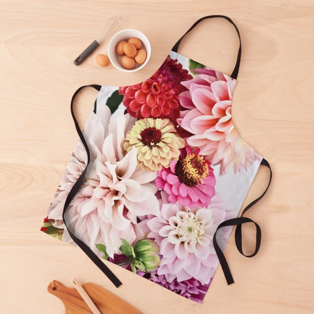 work-169212388-apron-3.jpg
