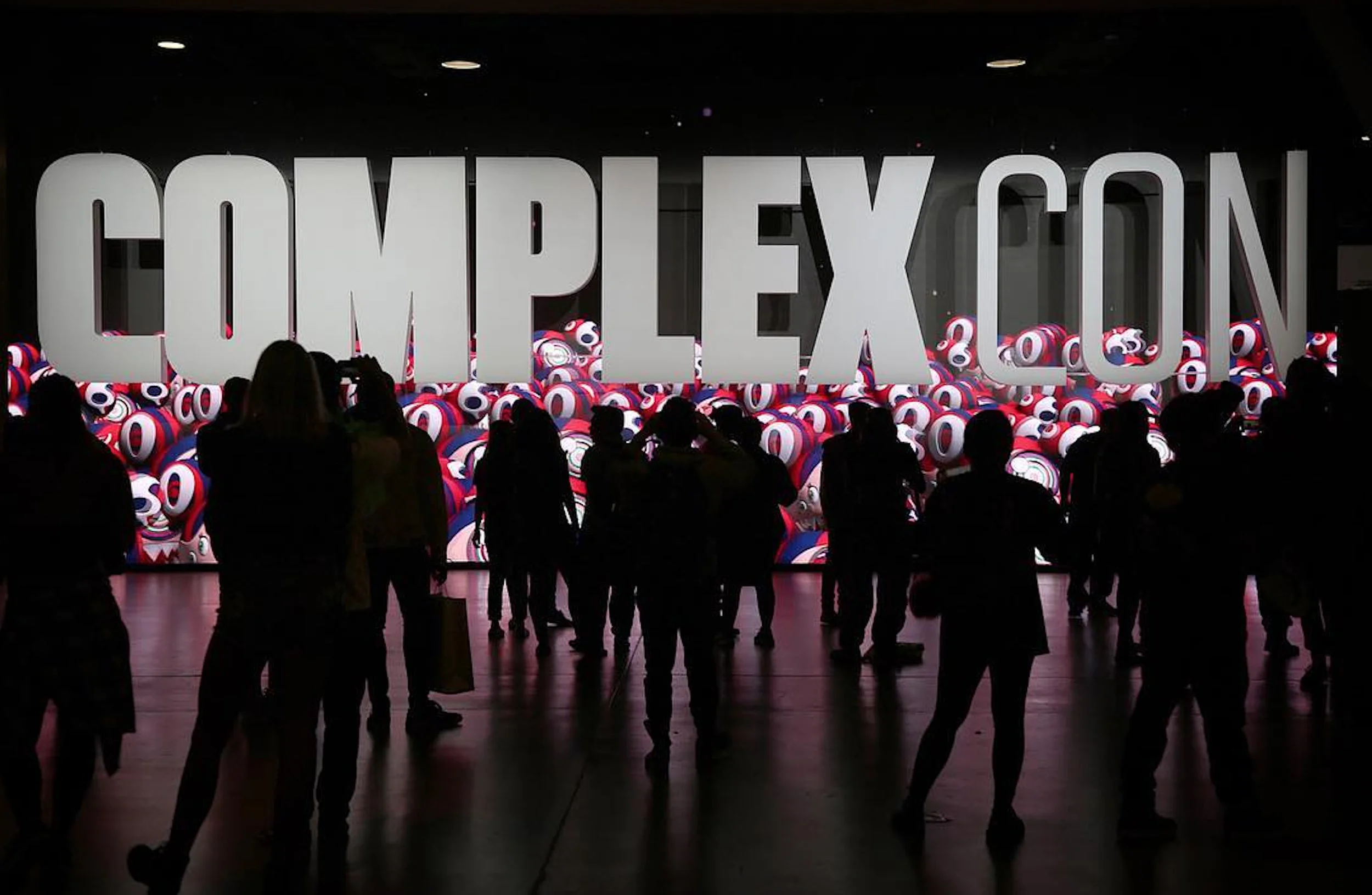 1103_fea_lpt-l-lpt-l-complexcon17.jpg