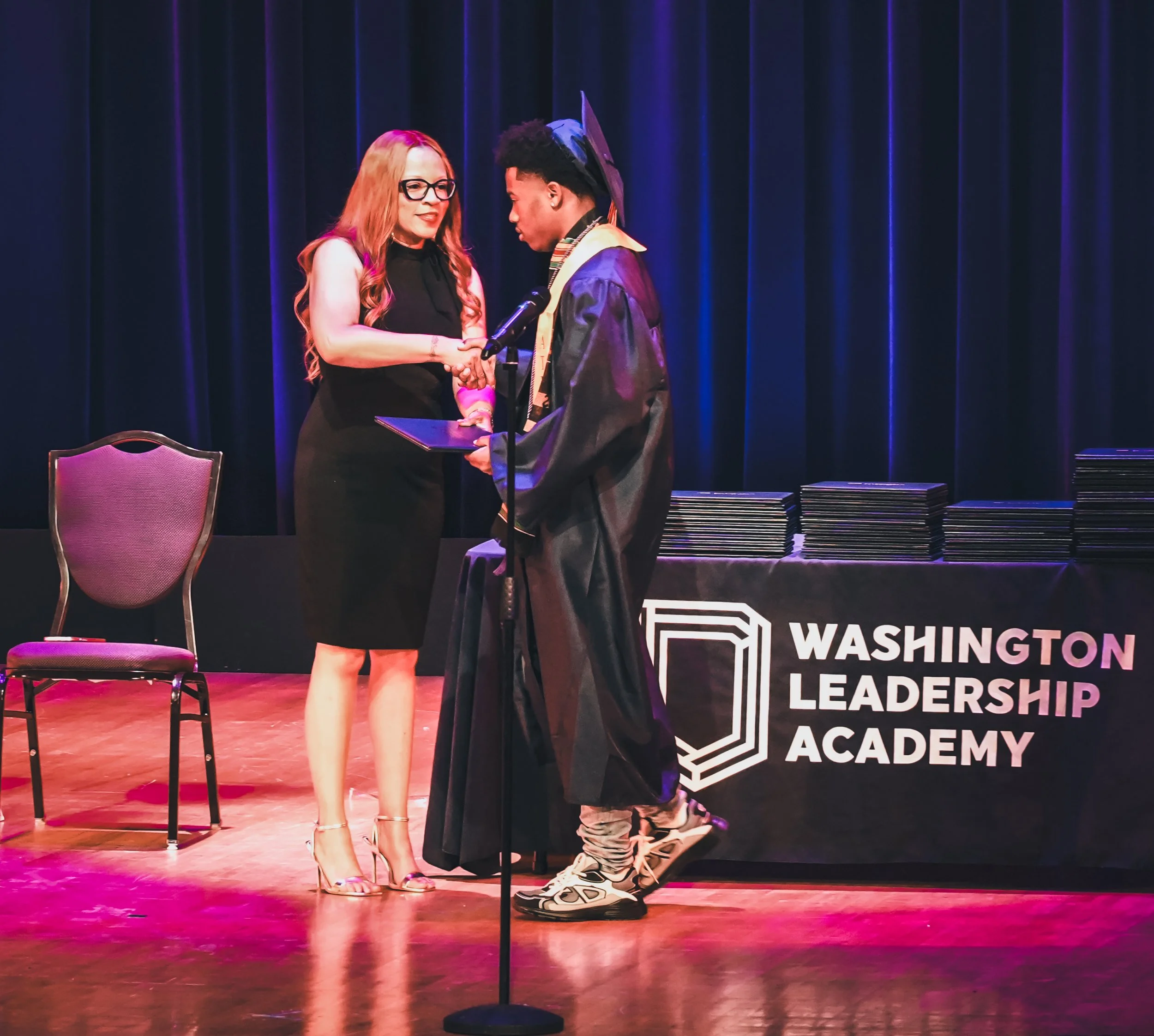 WLAGrads25-40.jpg