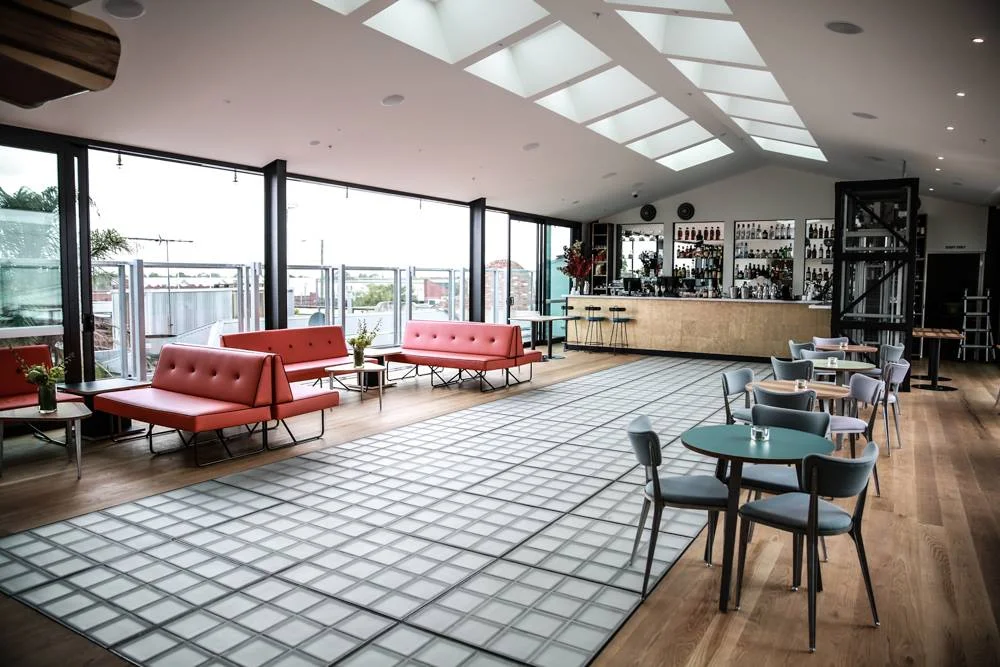 7000 256 Glenferrie Roadmainhall2.jpg