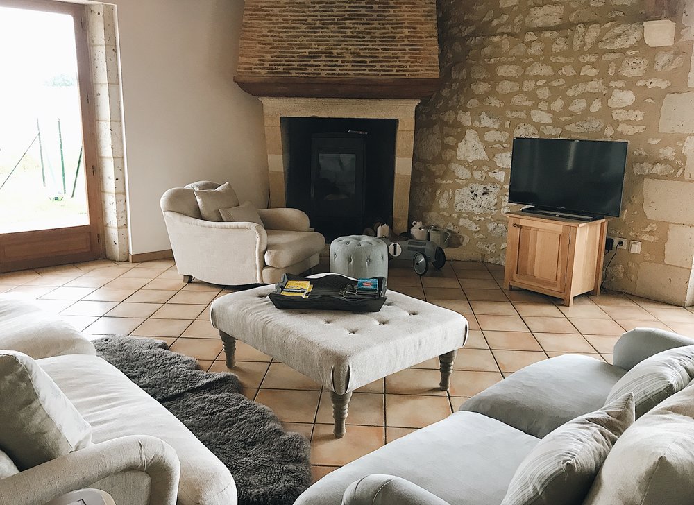 French-Loaf-Retreat-Hire-7.jpeg