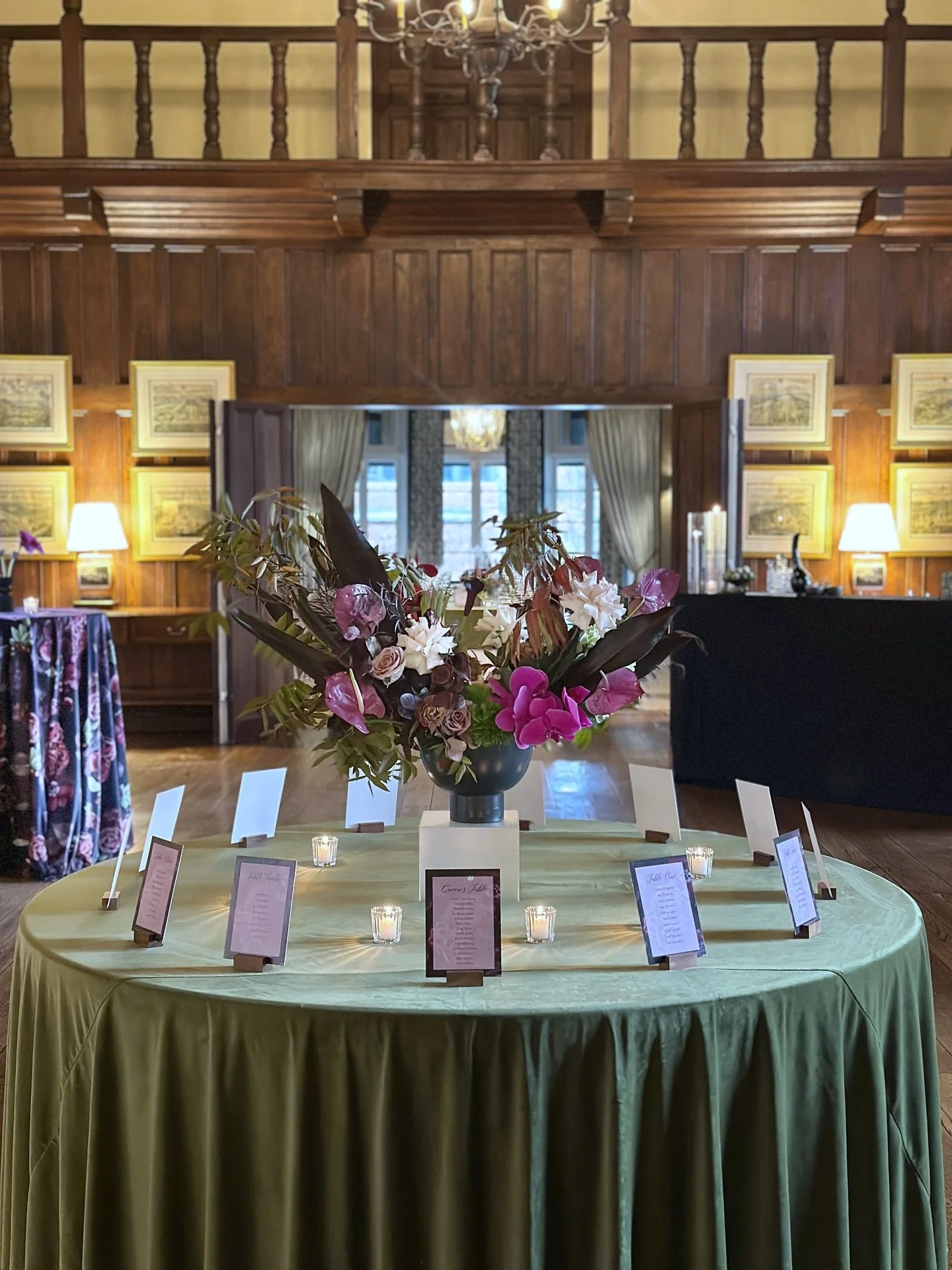 we had been working on this dinner party for months, perfecting the color palette, adjusting the seating arrangements, collaborating with the club to make sure all details were covered. it&rsquo;s just as exciting for us when your event day arrives a