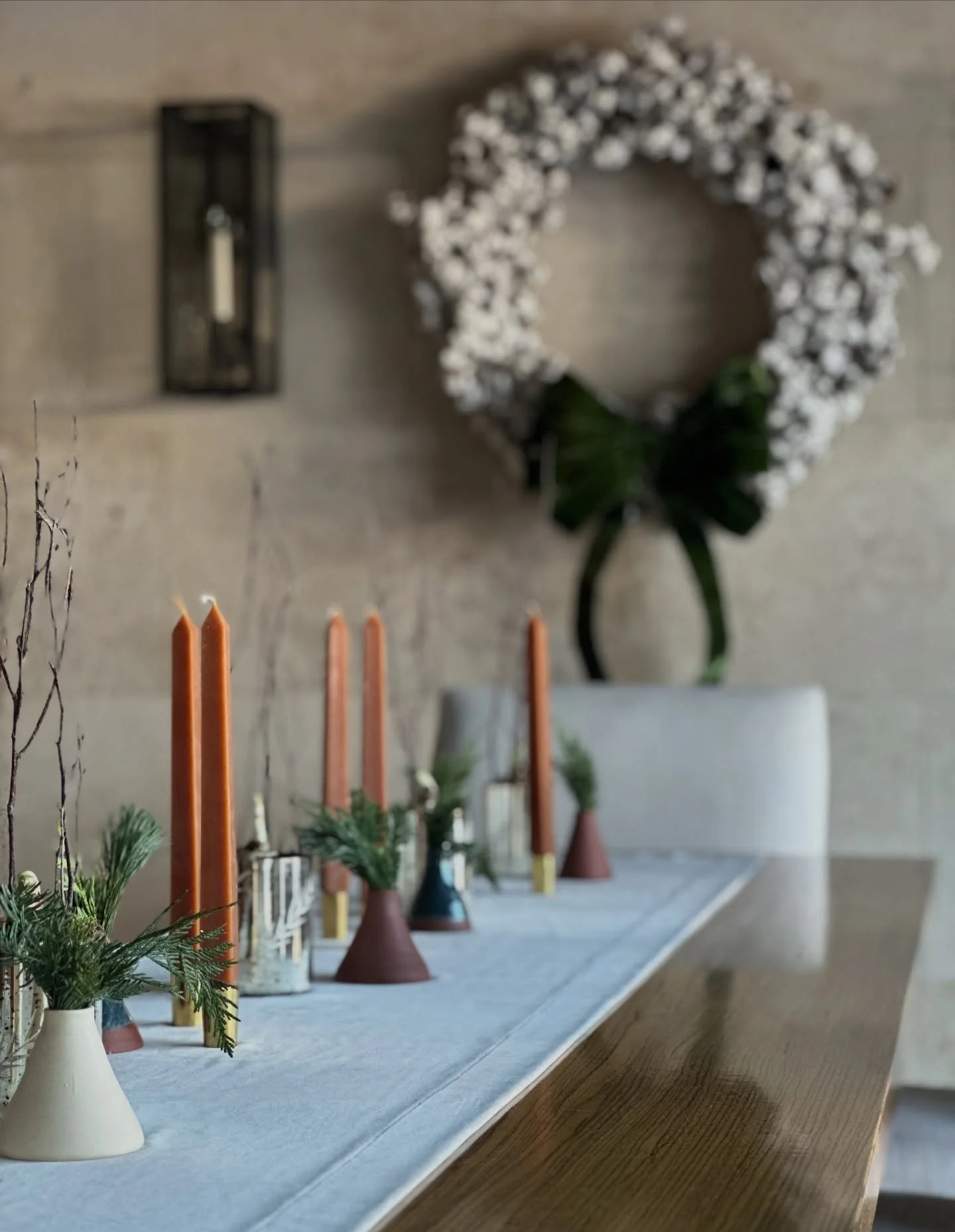 20 days left until Christmas. let&rsquo;s make it peaceful and calm. 

#christmasdecor #eventstylist #elliestyled