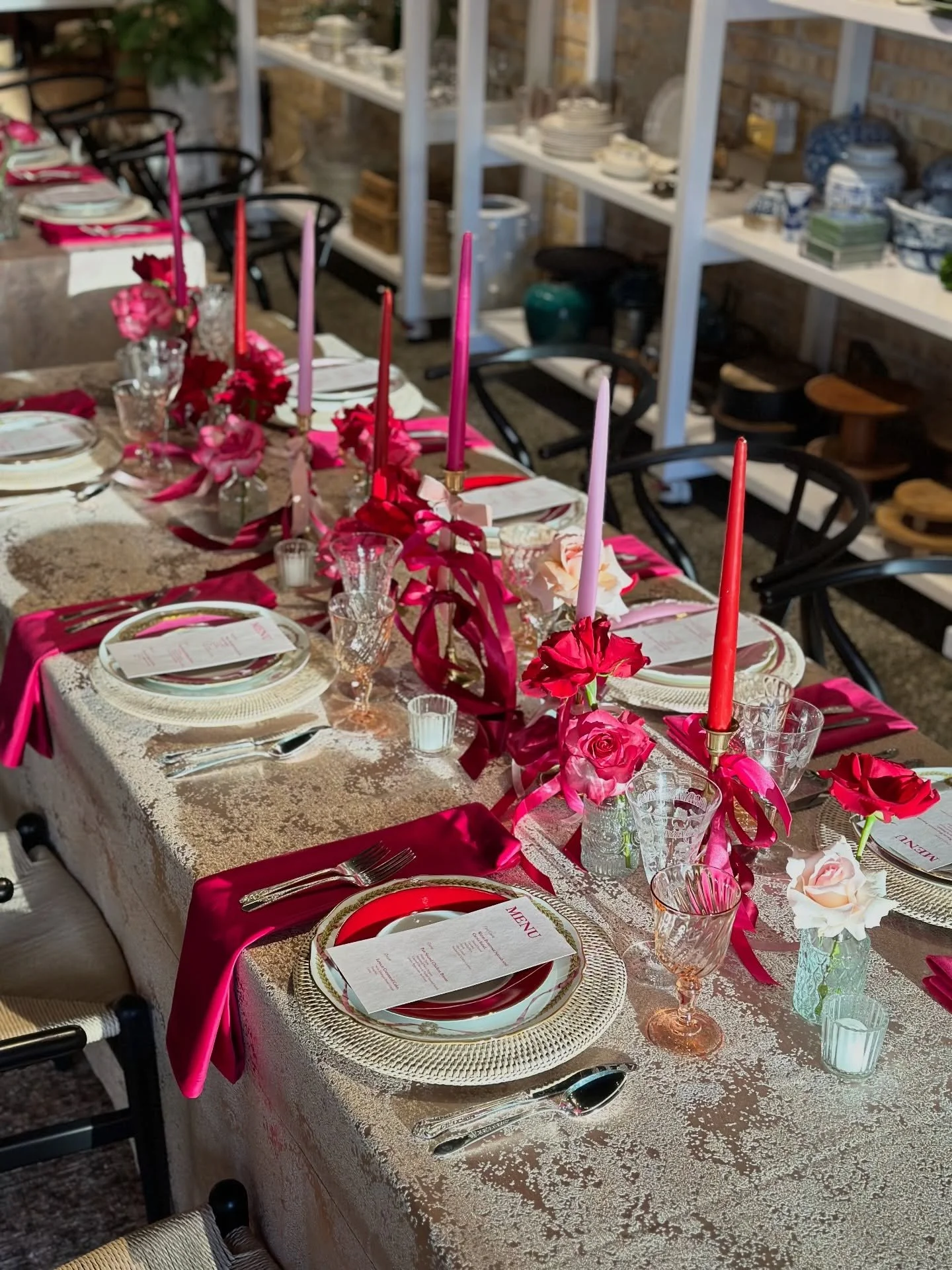 valentine&rsquo;s day rentals at elliestyled

valentine&rsquo;s day is the perfect excuse to have a little fun with your table. this is the season for pinks and reds, layered place settings, candlelight, and details that feel playful but still polish