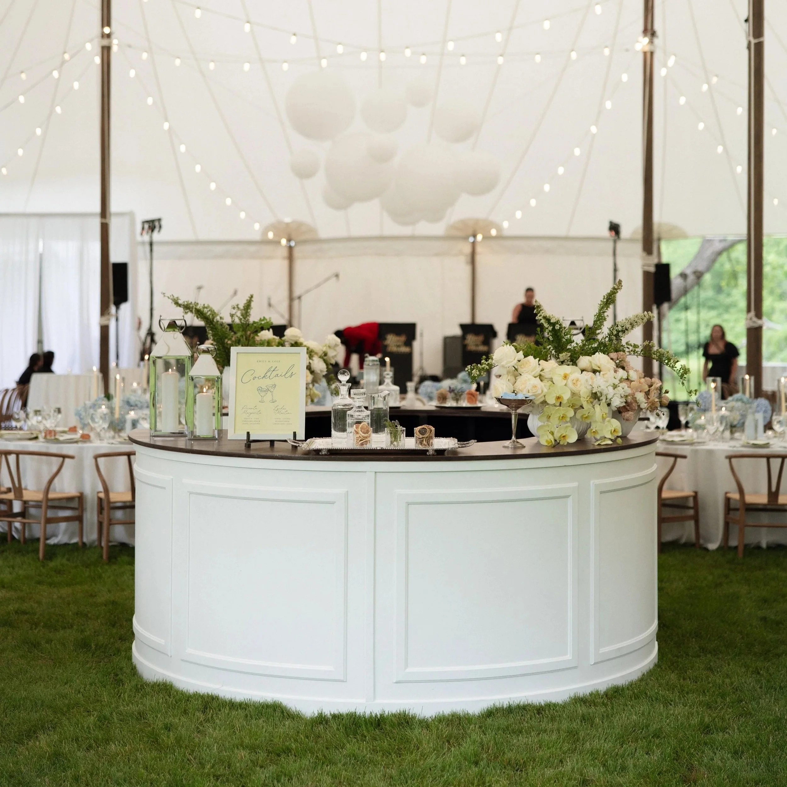 the round bar: one of our most popular rentals — elliestyled
