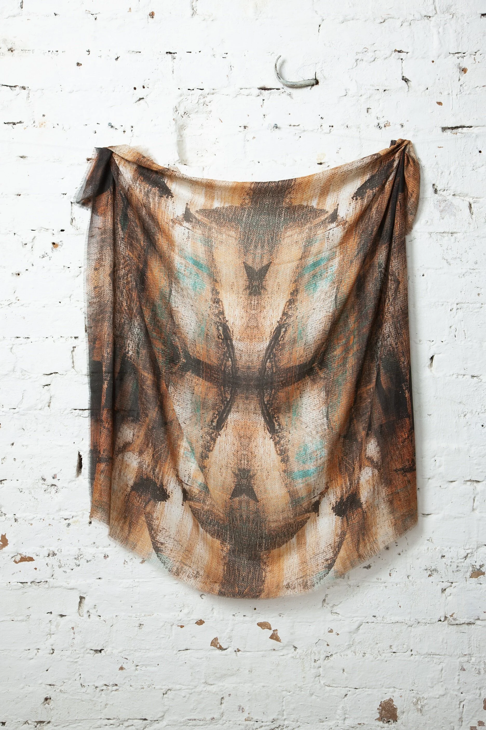 Ethereal peace_wall_pysty.jpg