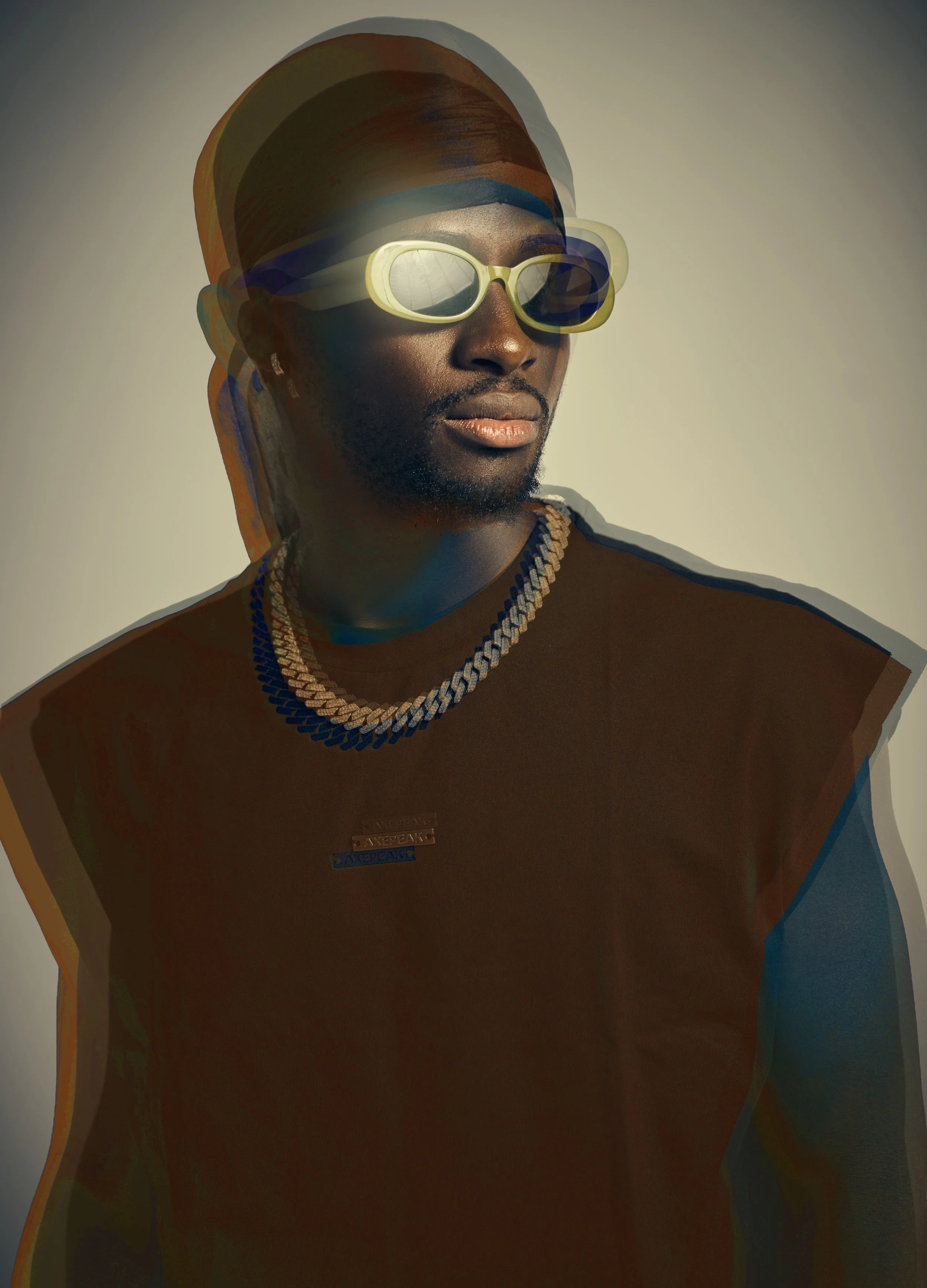 Portrait TJ West