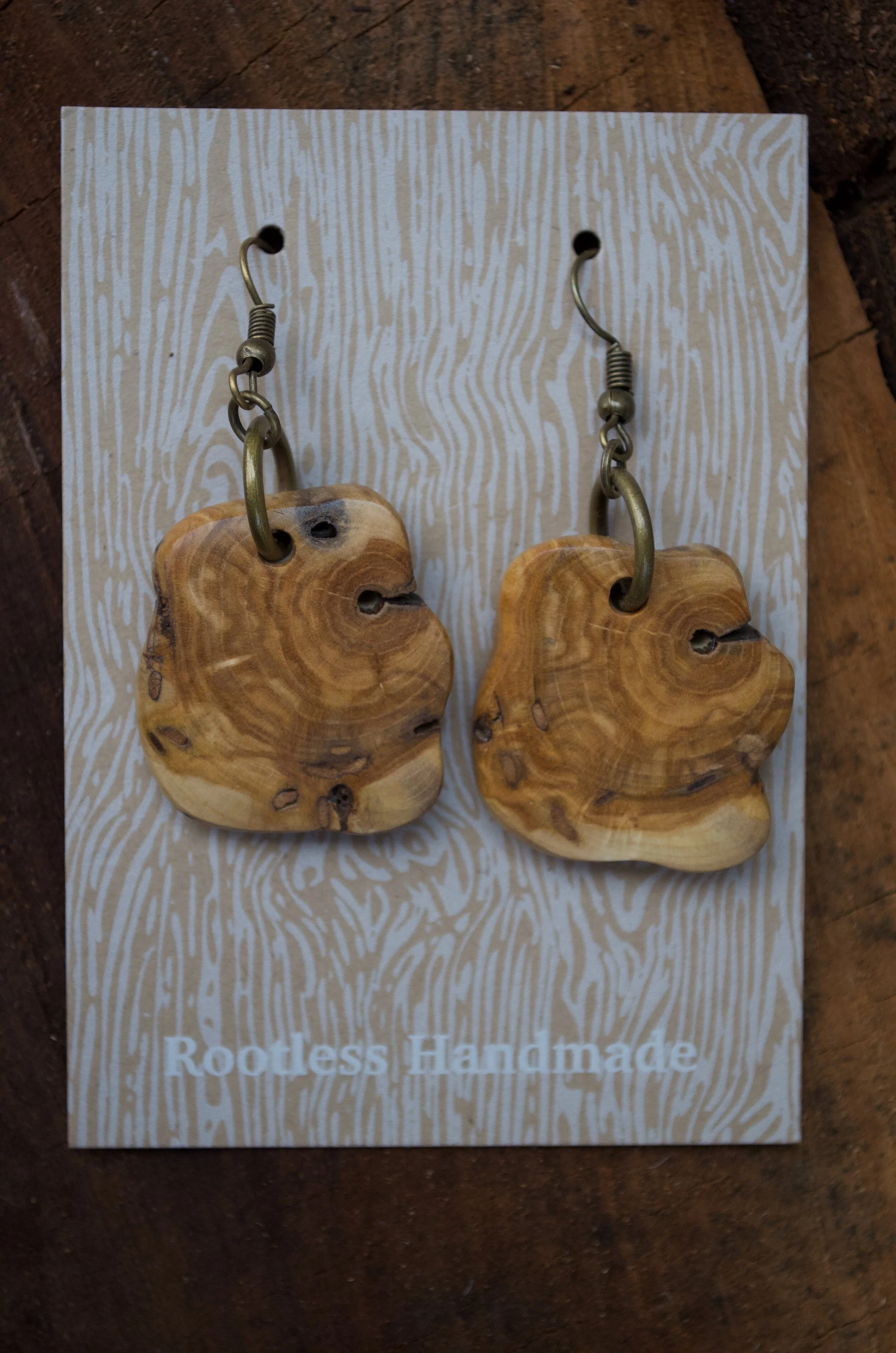 Smoke Bush Earrings 80