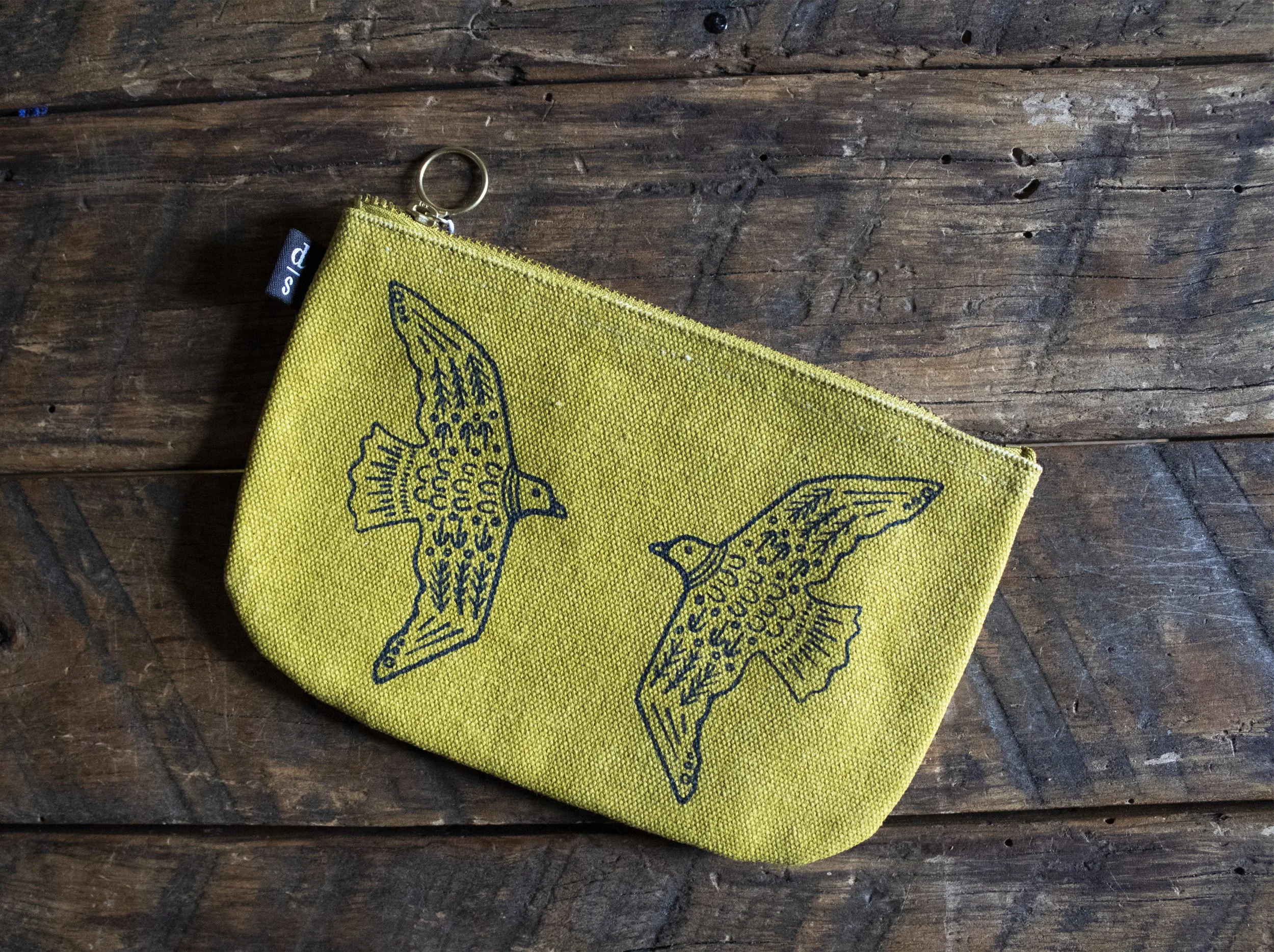 bbirdpouch.jpg