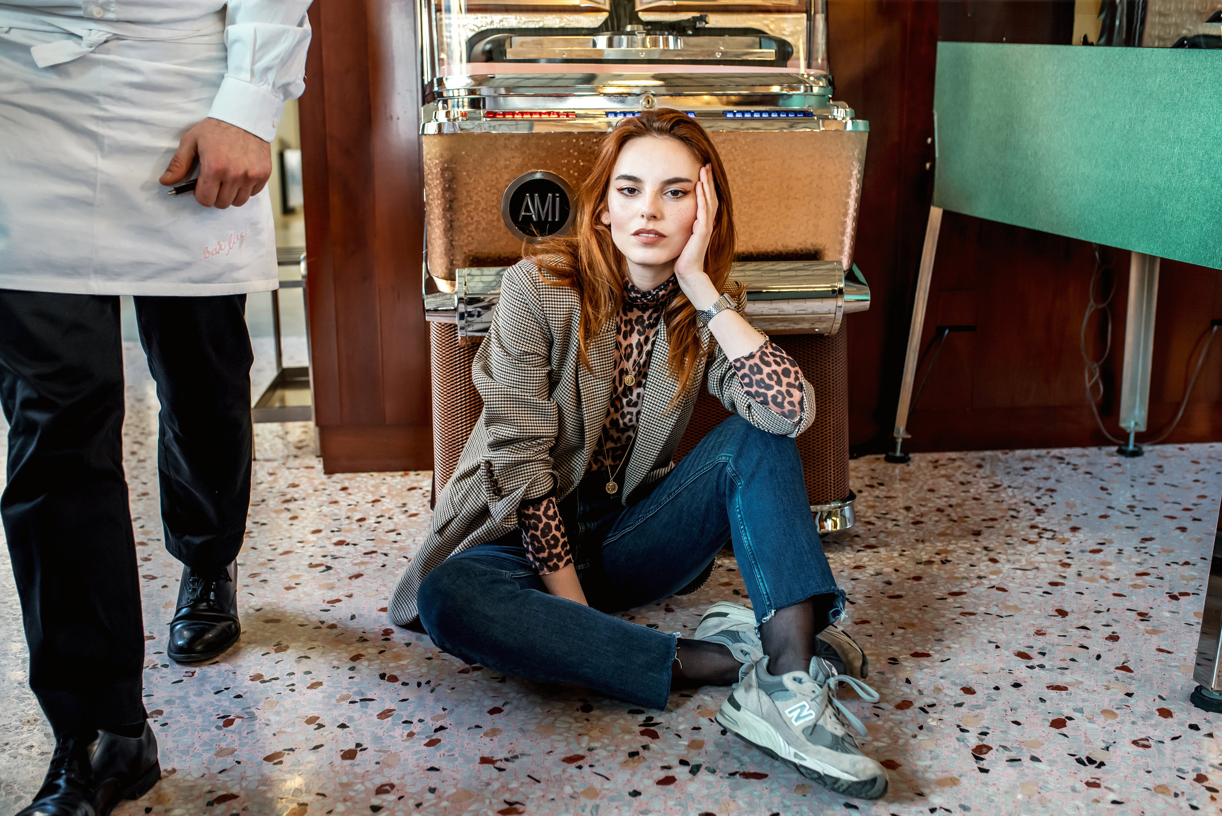 Ganni turtleneck // New Balance sneakers // Weekday jeans // Zara blazer