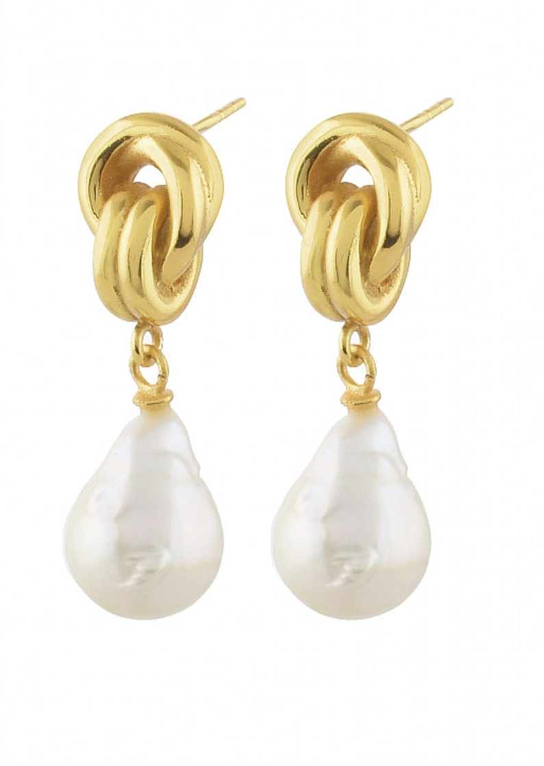 natural pearl earrings.png