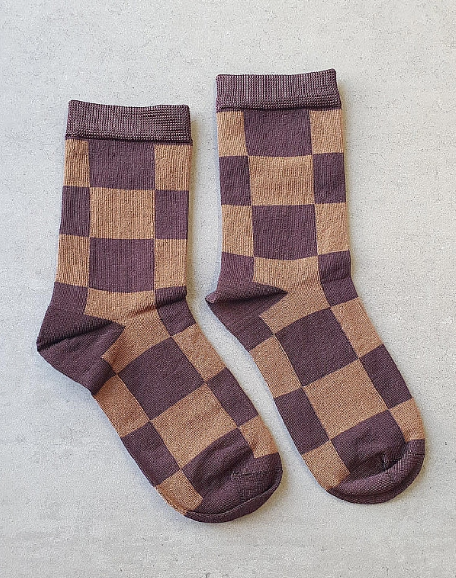 clove socks.png