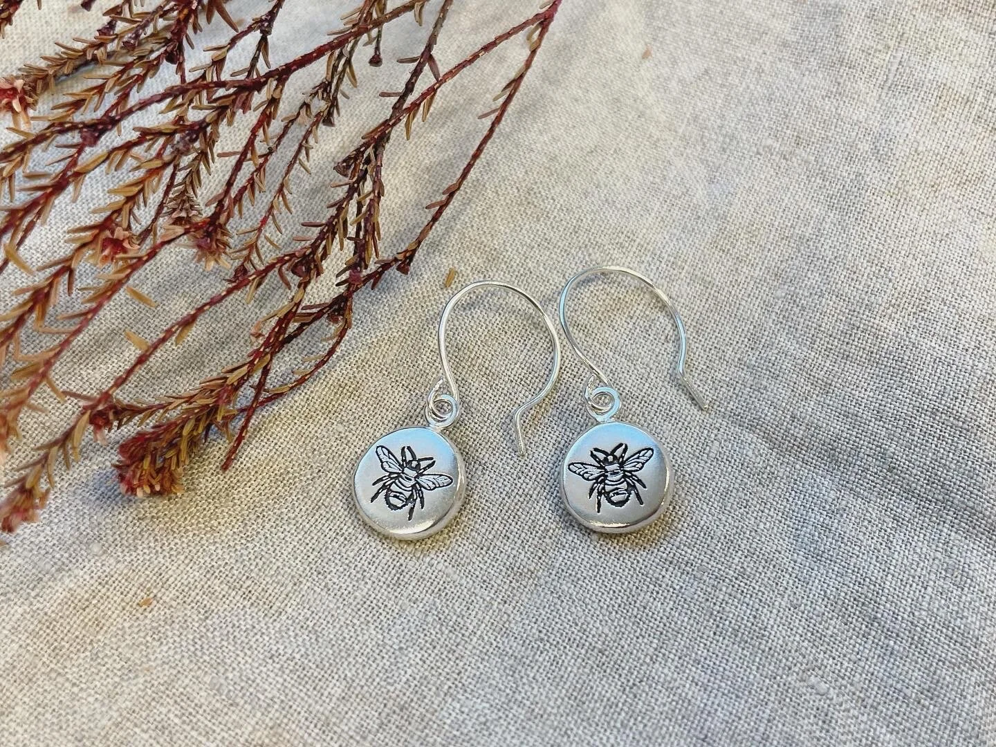 5539C71B-F4B9-4D48-8E18-FF5BE6D6CEBE