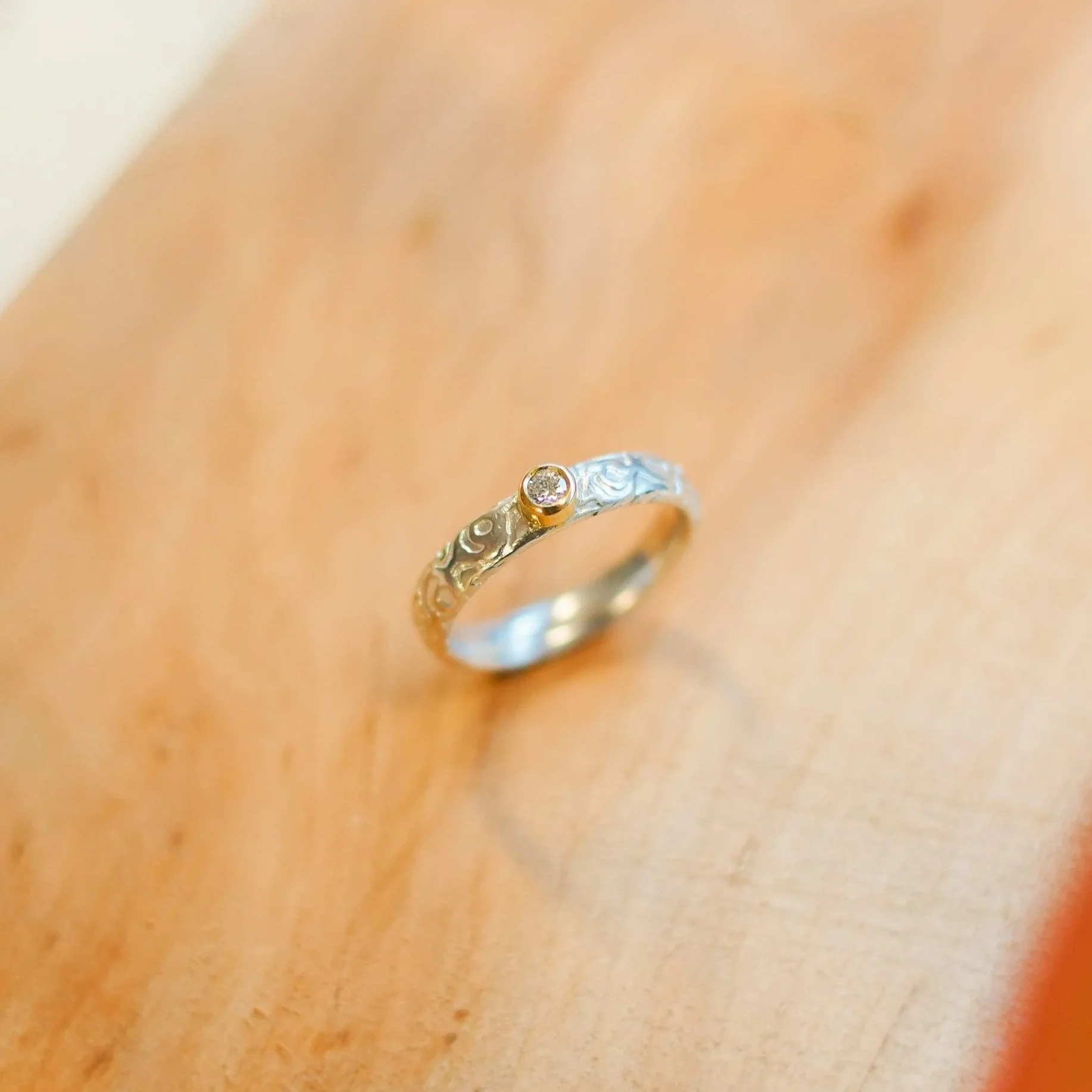 Coming Soon / Sketch Ring with Diamond