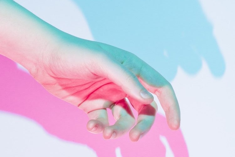 How To See Your Own Aura 