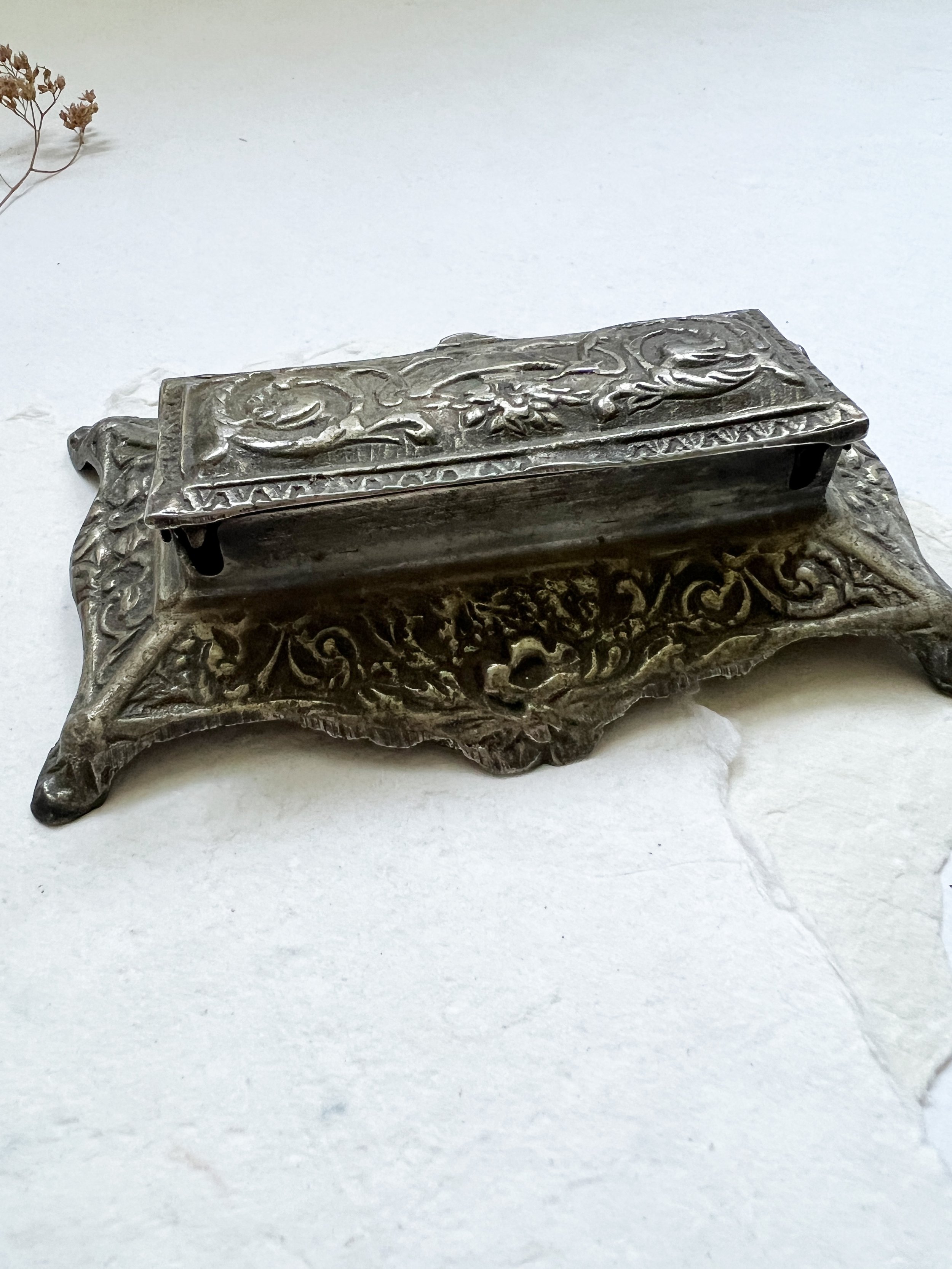 Jenny-Sanders-Found-Items (134).JPG