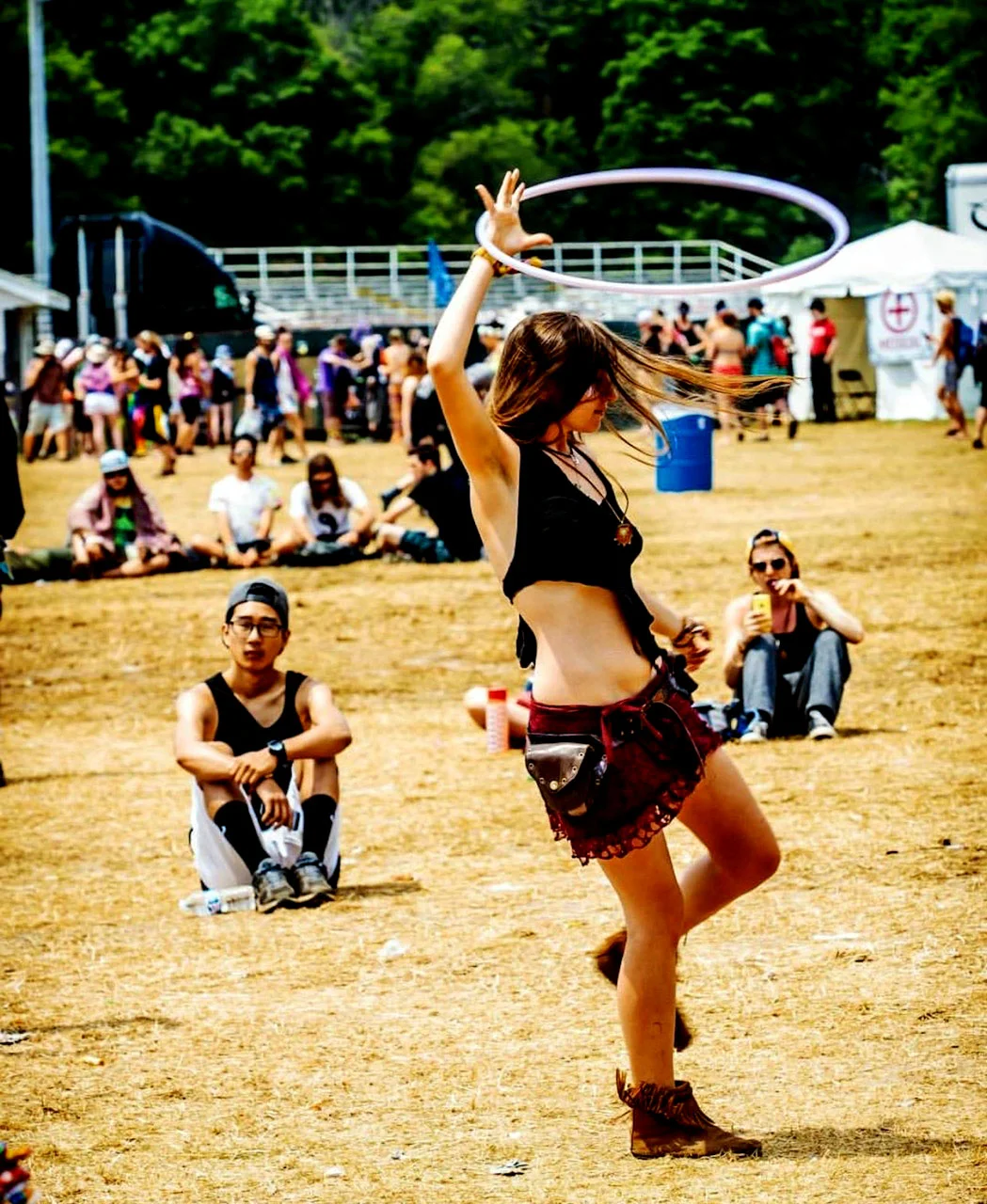 girl hooping in crowd.jpg