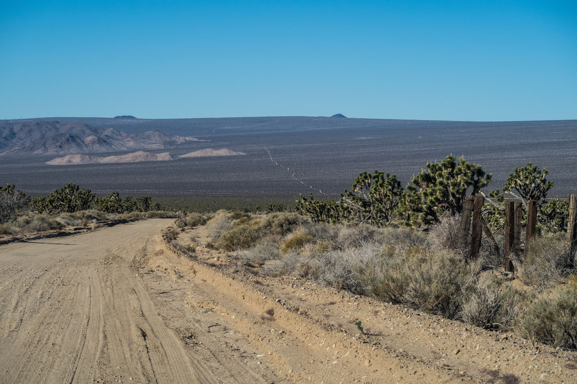 1218_200SeriesMojaveRun-1111.jpg