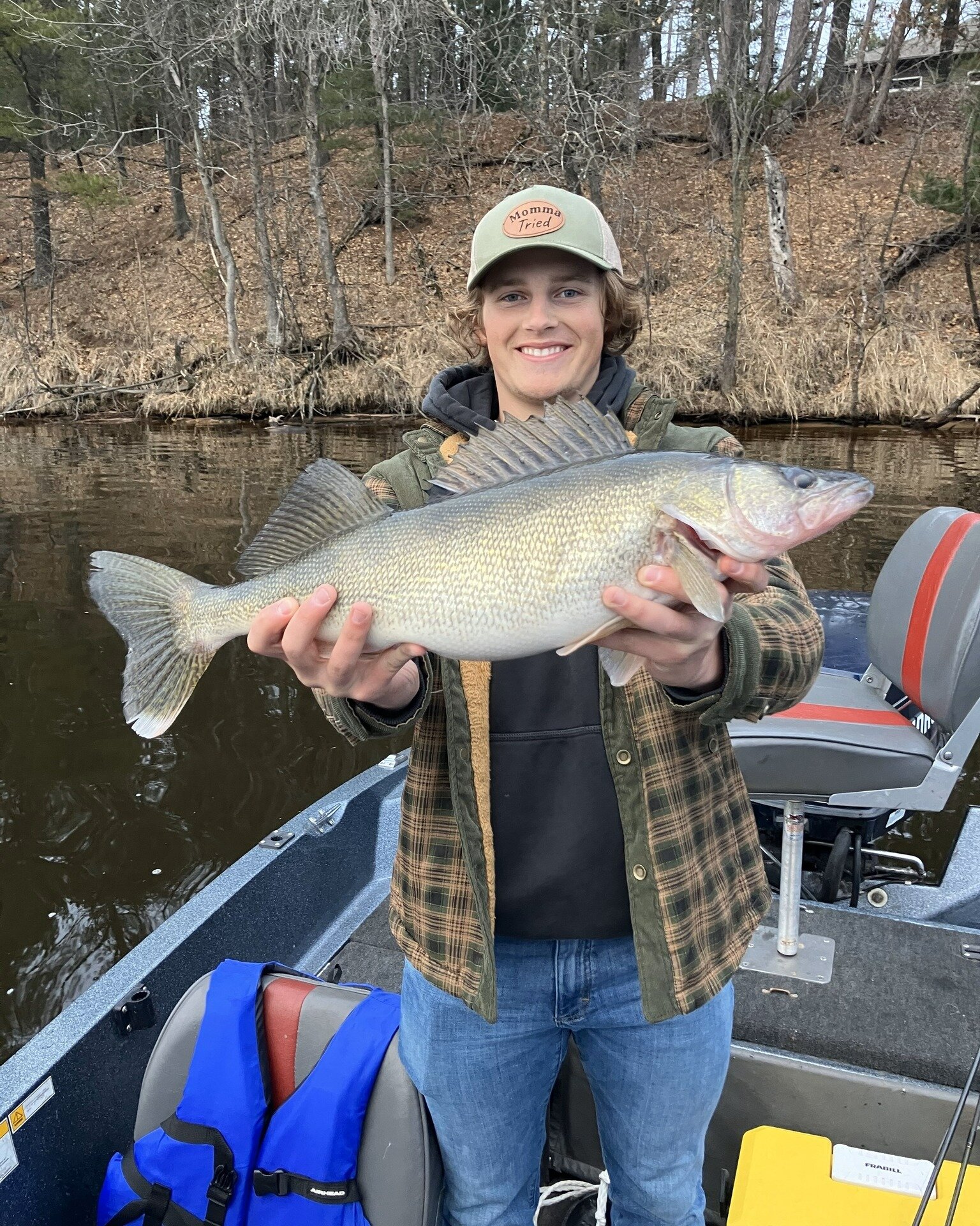 This 24&quot; Lake Petenwell beauty was caught and yes, released this past weekend! If your upcoming plans include a day or weekend of fishing in the Rome area, you can pick up your new fishing license at Rome Outdoors located next to Kwik Trip on th