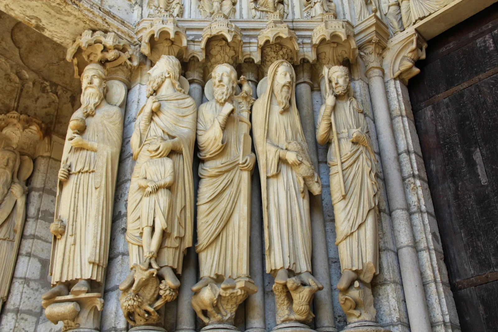 chartres.jpg