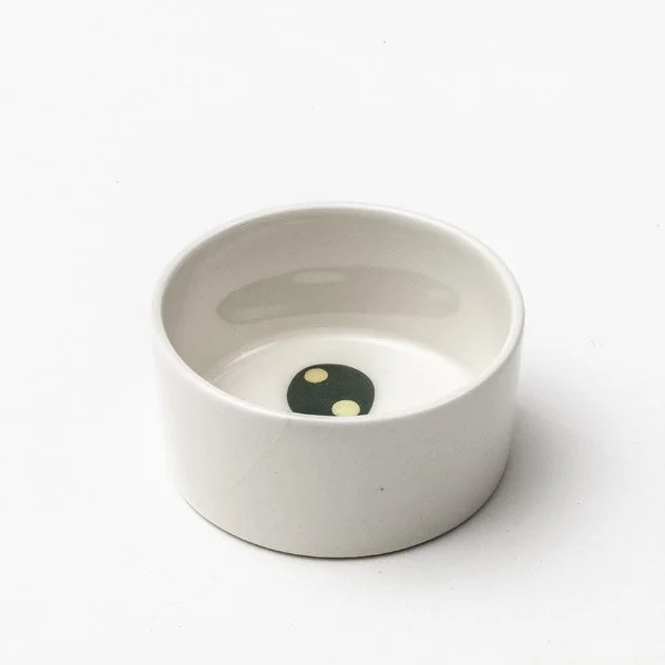 dots-pletter-service-tableware-stel-porcelain-keramik-ceramic-mini-bowl-skaal-7cm-lars-rank-white-with-dark-green-dot-yellow-bamboo-yellow_1024x1024.jpg