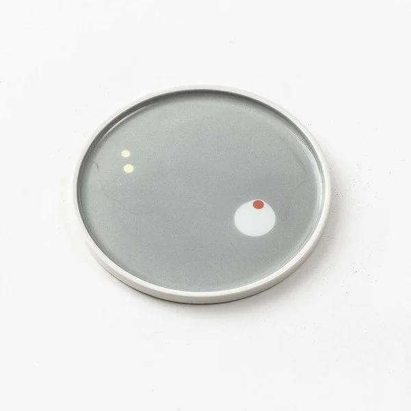 DOT plate by Lars Rank Keramik. Handcrafted in Copenhagen