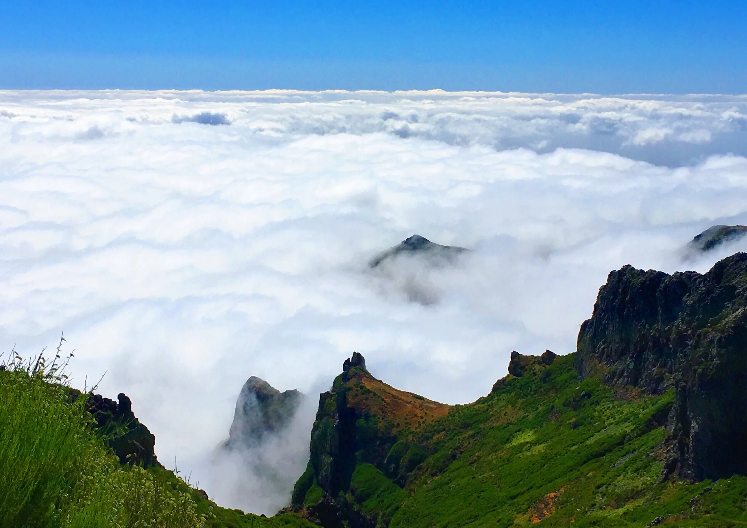 Above the Clouds - Pico do Arieiro 