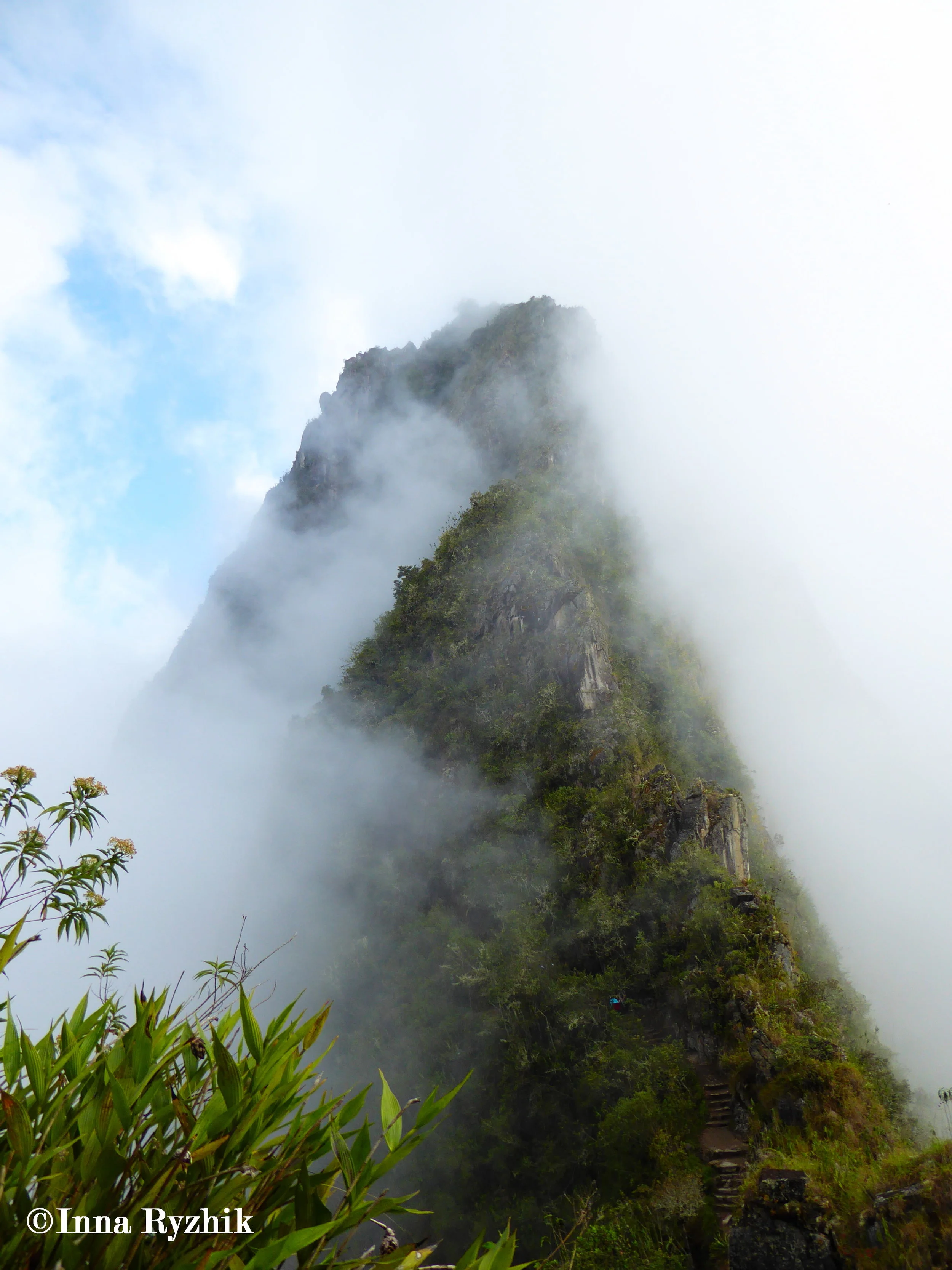  Huayna Picchu