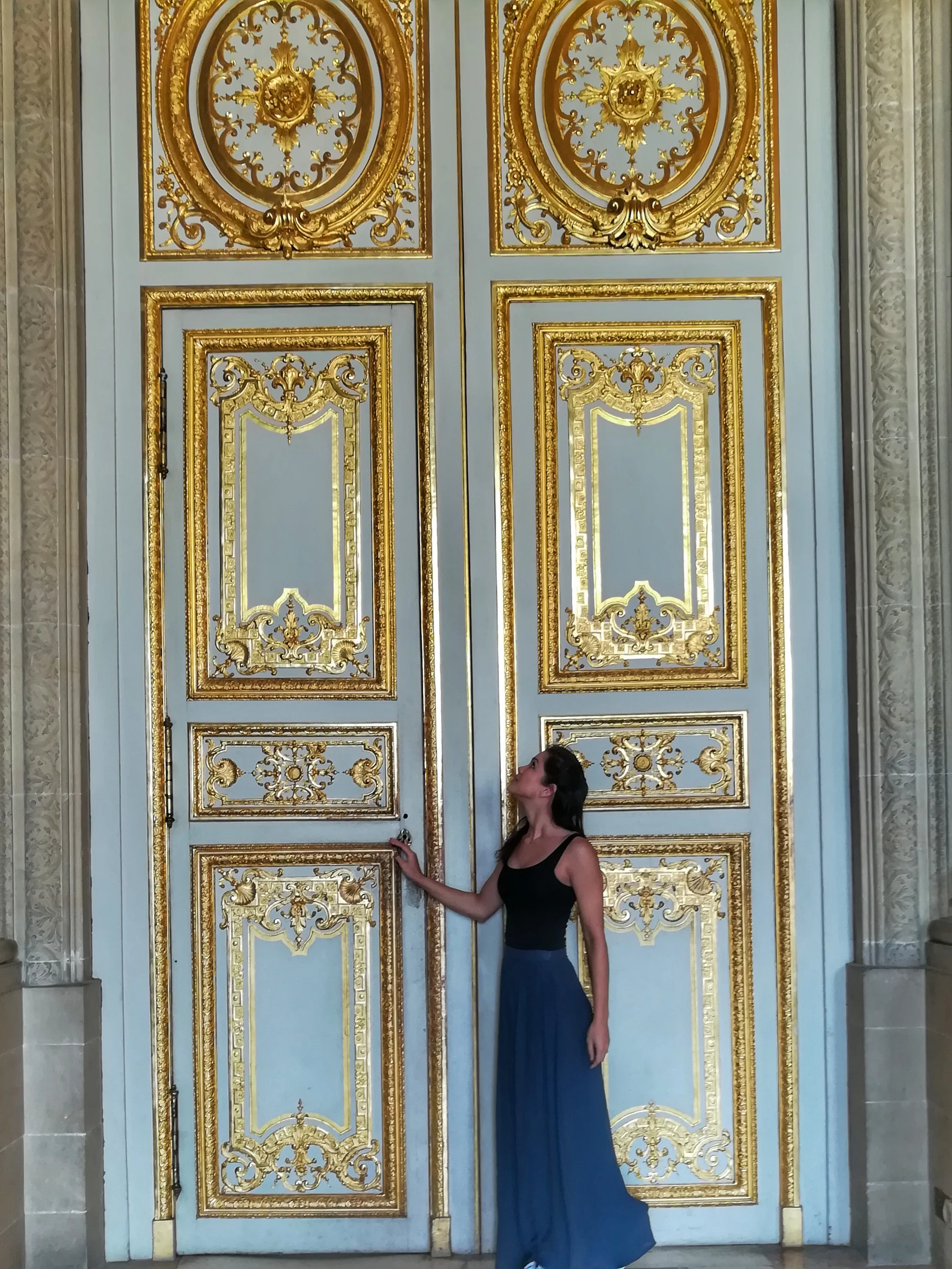 The beautiful doors in the Palace 