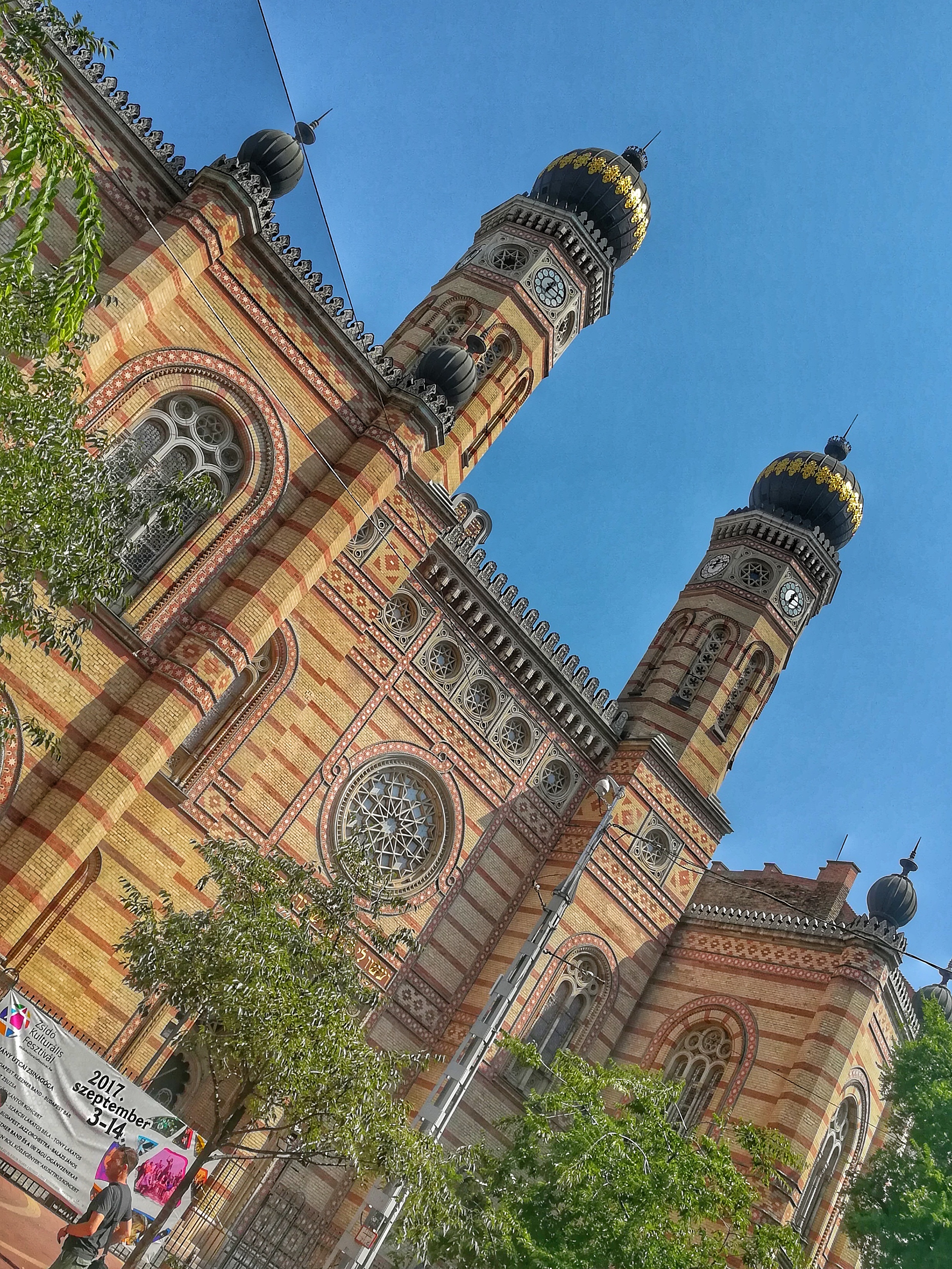 The world's second largest synagogue 
