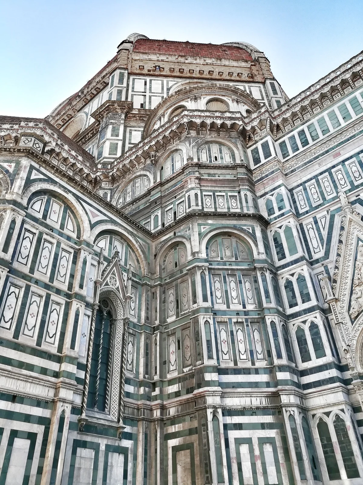 The Santa Maria del fiore church has the largest brick dome ever constructed, also known as The Duomo