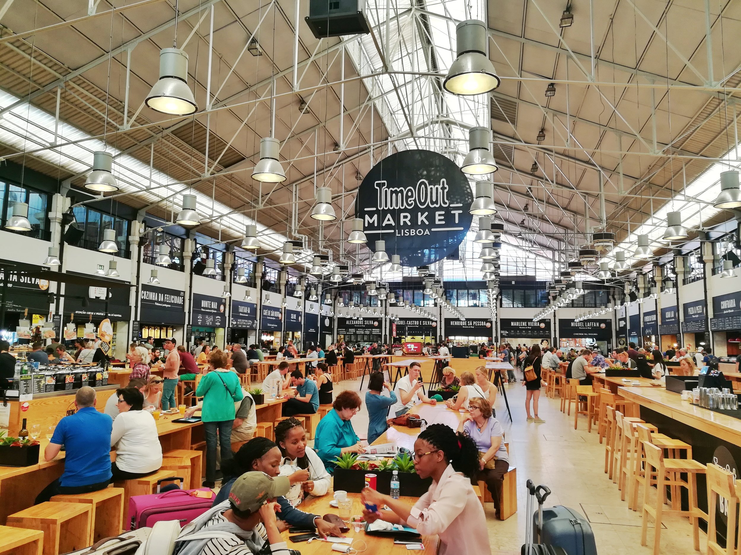 Five star, Michelin rated food at market prices. I came here several times. So much variety, so much h deliciousness